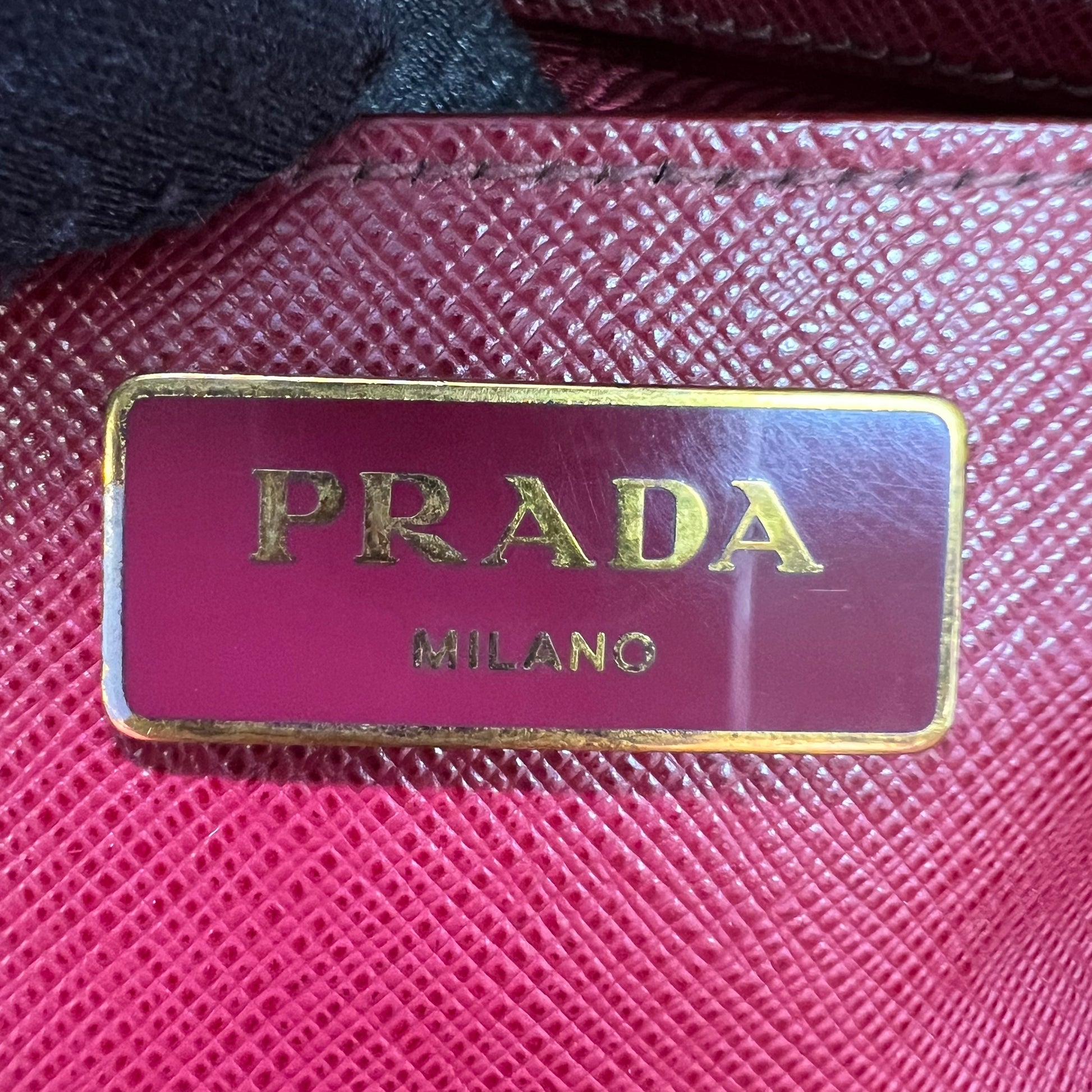 Saffiano Lux Promenade Large Bag B23814