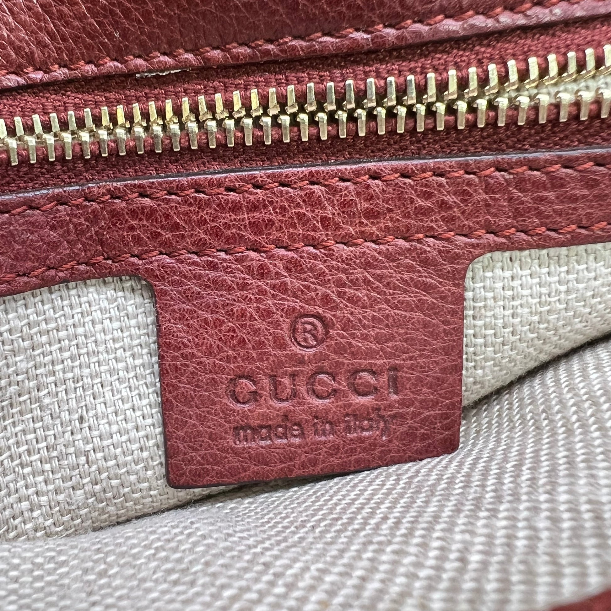Gucci GG Canvas Marrakech Medium Messenger Flap Bag in the Beige/Bordeaux (Burgundy) B23401