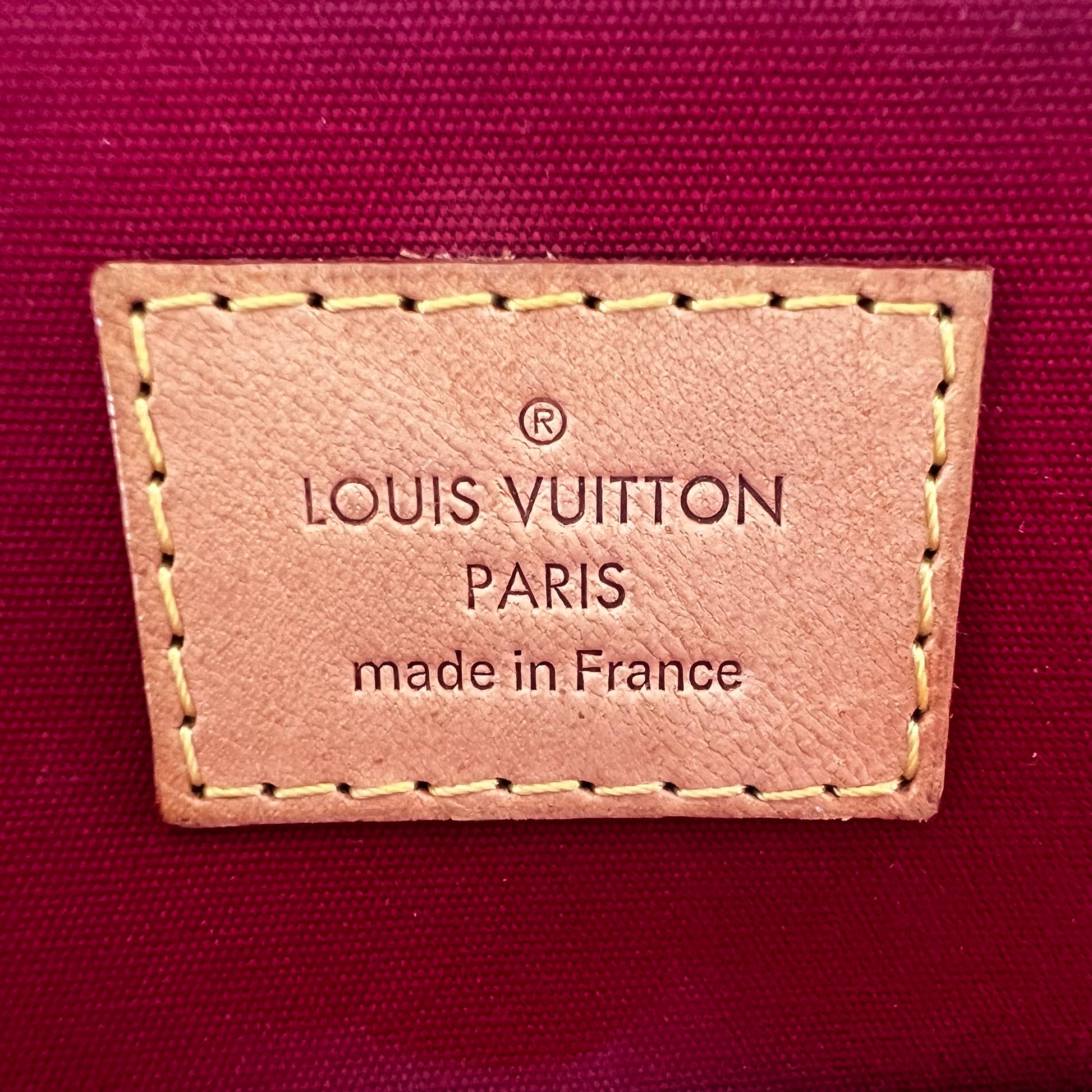 Louis Vuitton Pomme D'Amour Monogram Vernis Sherwood PM Bag B23431