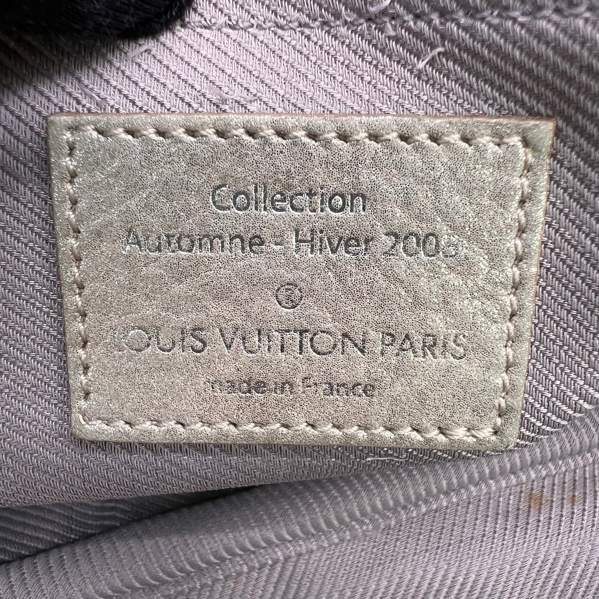 Louis Vuitton Limited Edition Peach Monogram Shimmer Comete Bag B23174