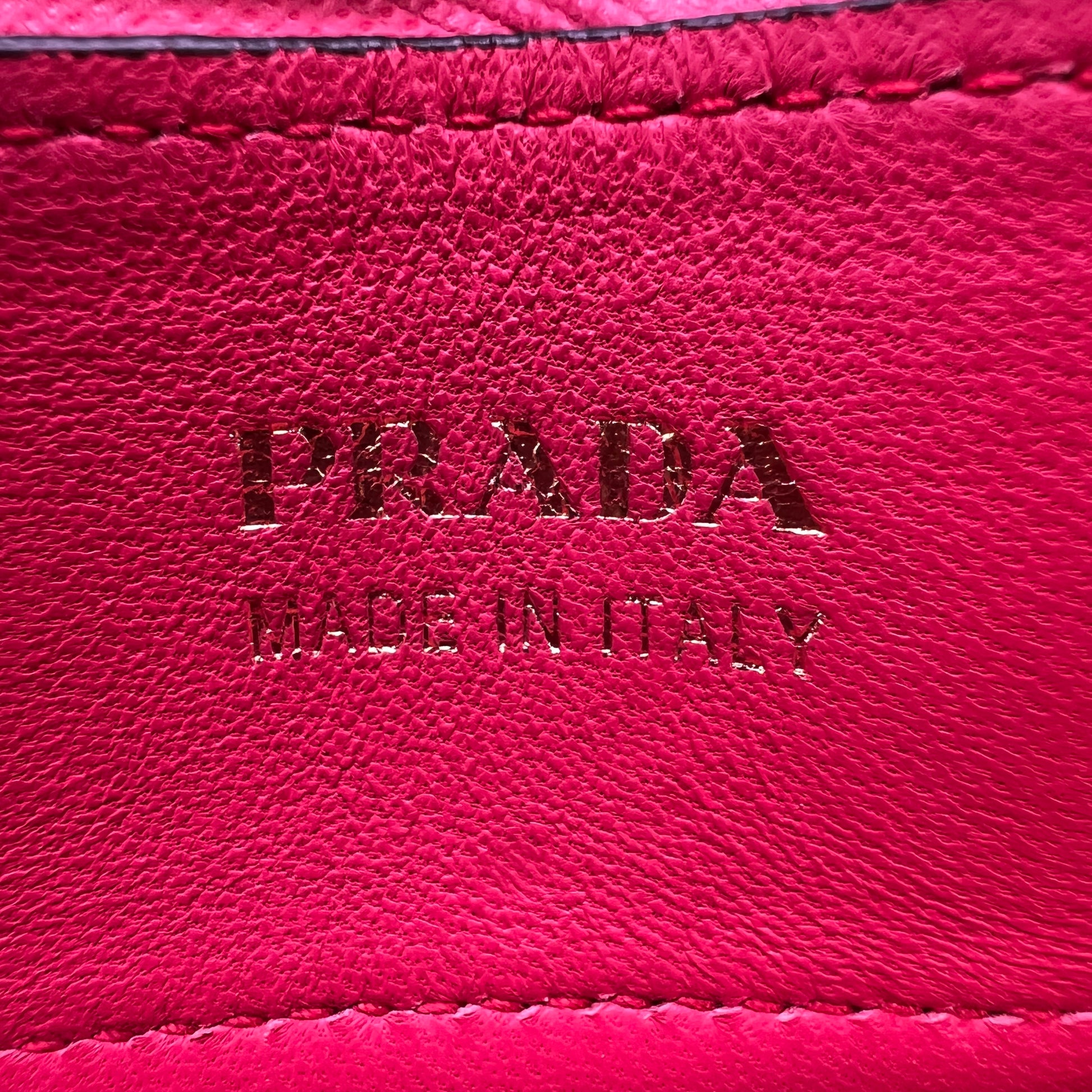 Prada Cuir Double Tote Saffiano Leather Medium B23767