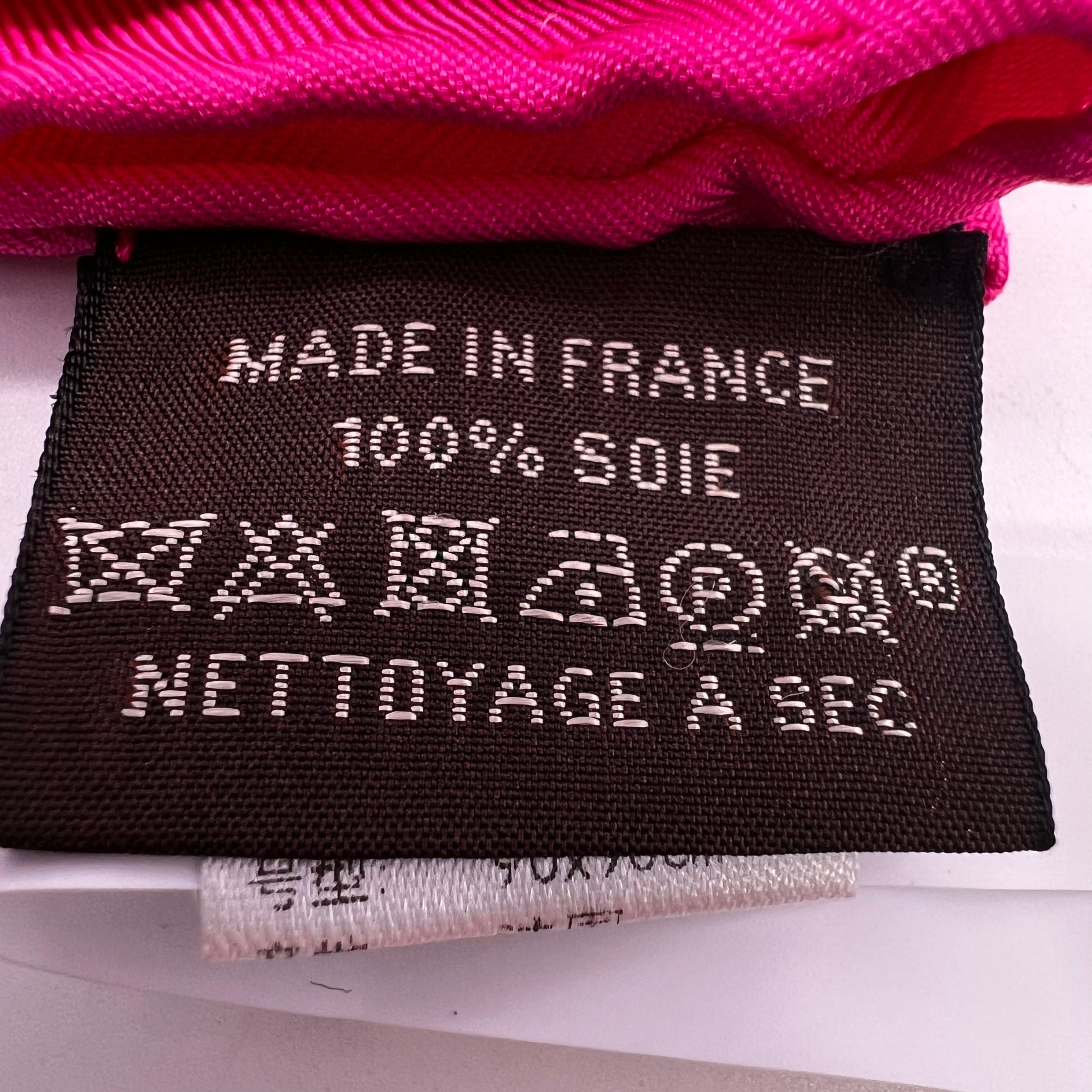 Hermès Carré 90 Caleche Elastique Silk Scarf W23004