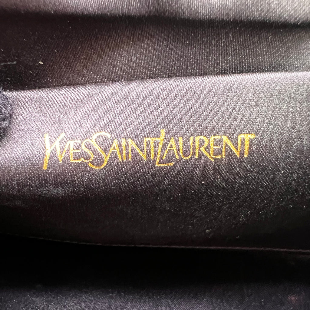 Yves Saint Laurent Belle De Jour Clutch B23827