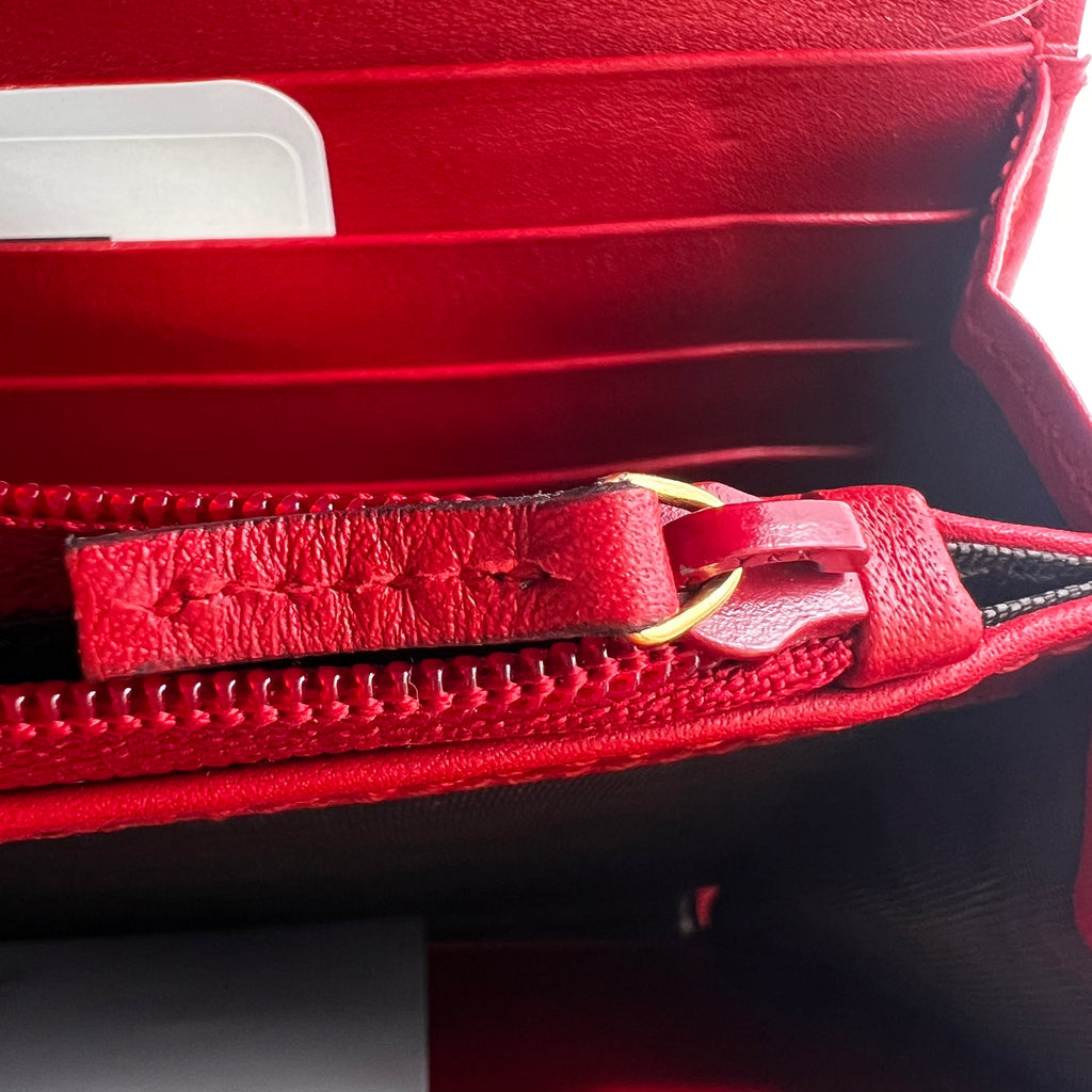 Red Leather GG Marmont Continental Wallet W22878