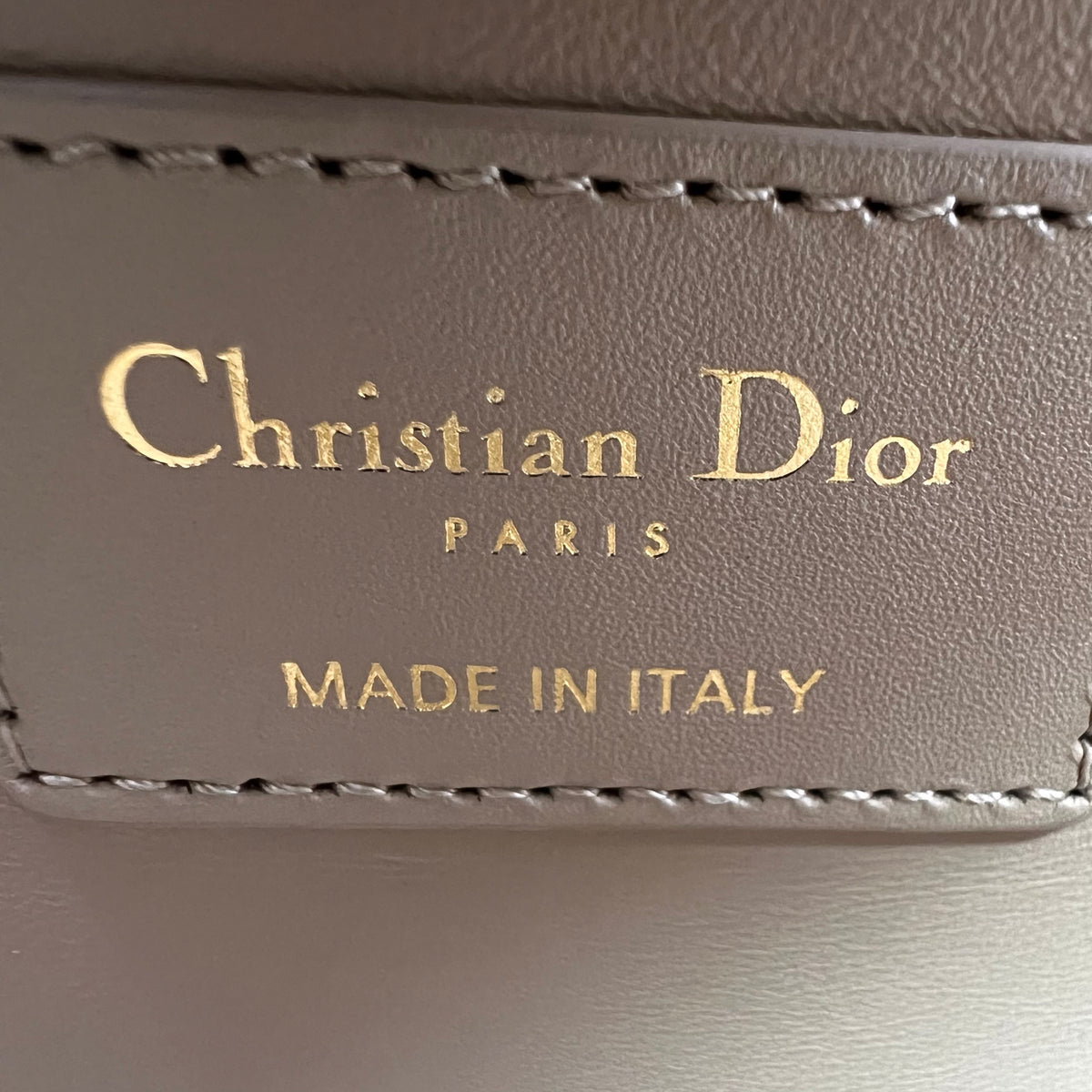 Dior 30 Montaigne Flap Bag B23791