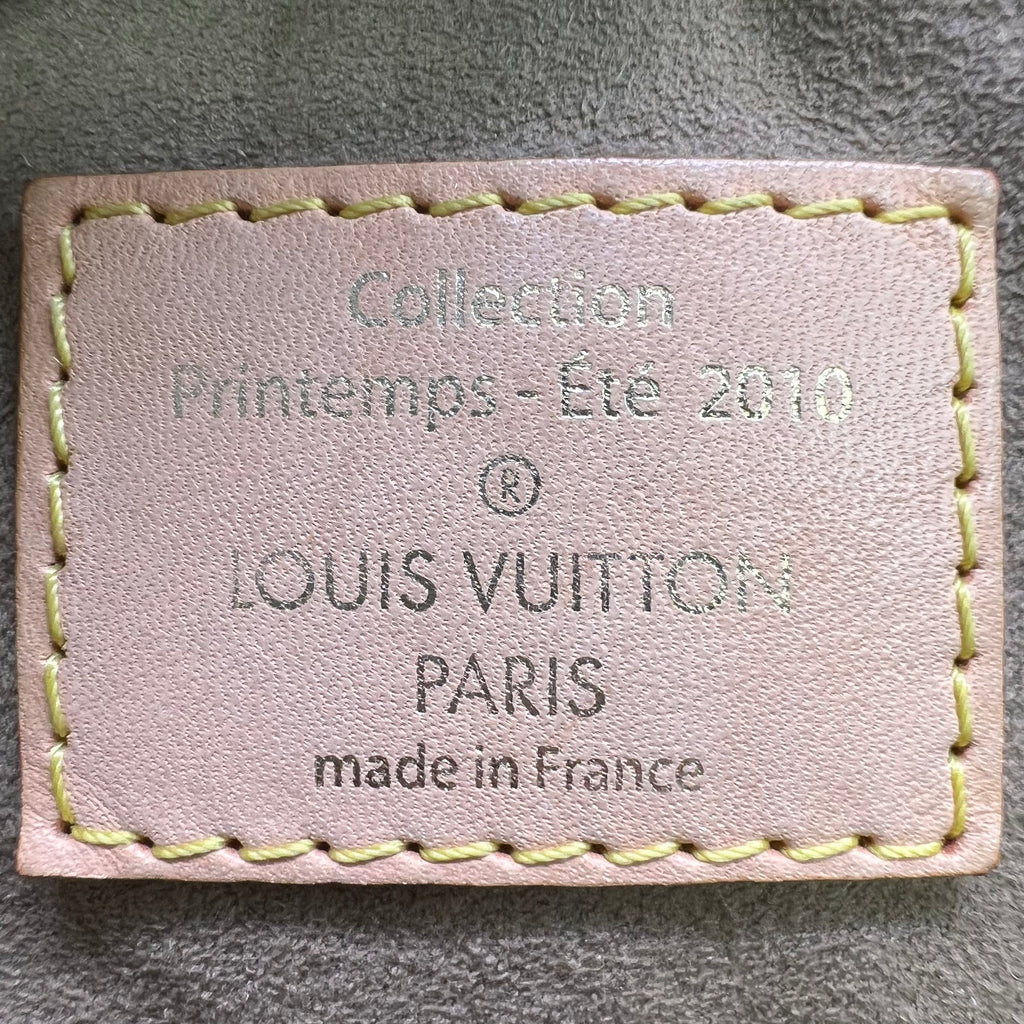 LV Monogram Eden B23879