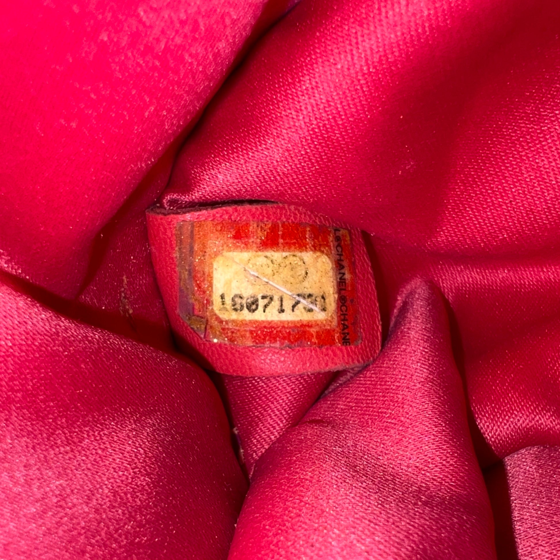 Vinyl Lipstick Flap Viole W22694
