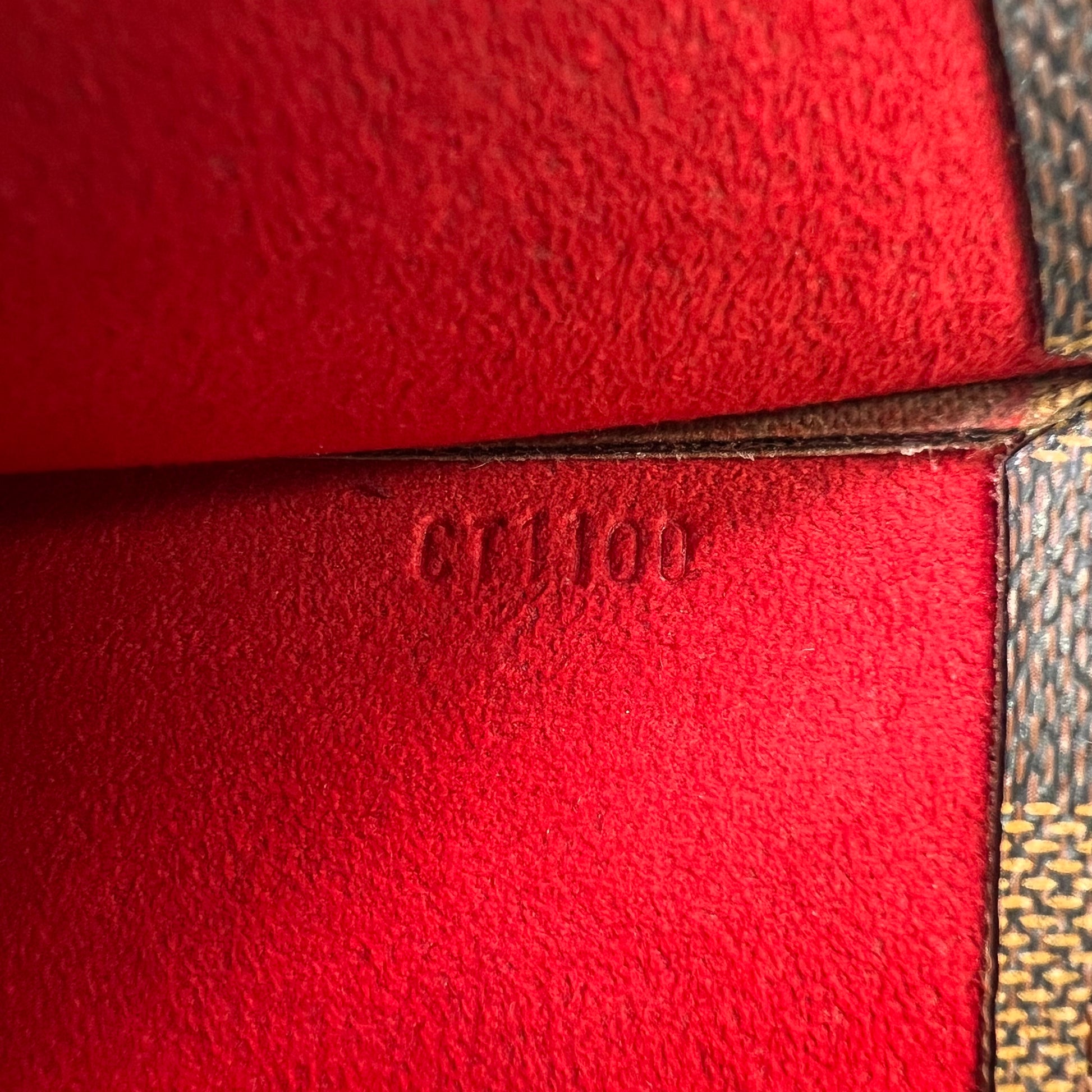 Louis Vuitton Sac Plat Tote Bag B23965