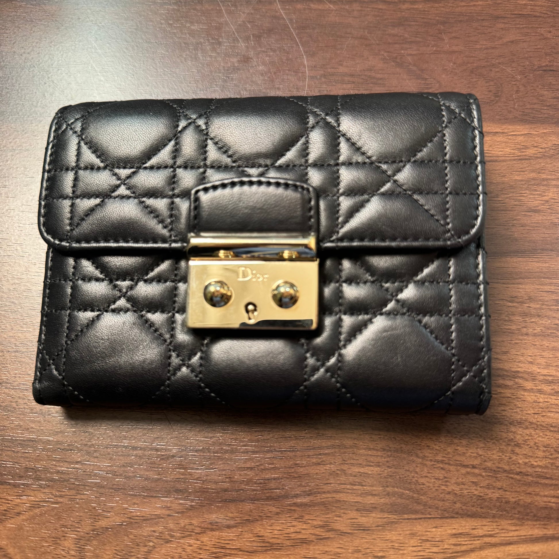 Dior wallet twins