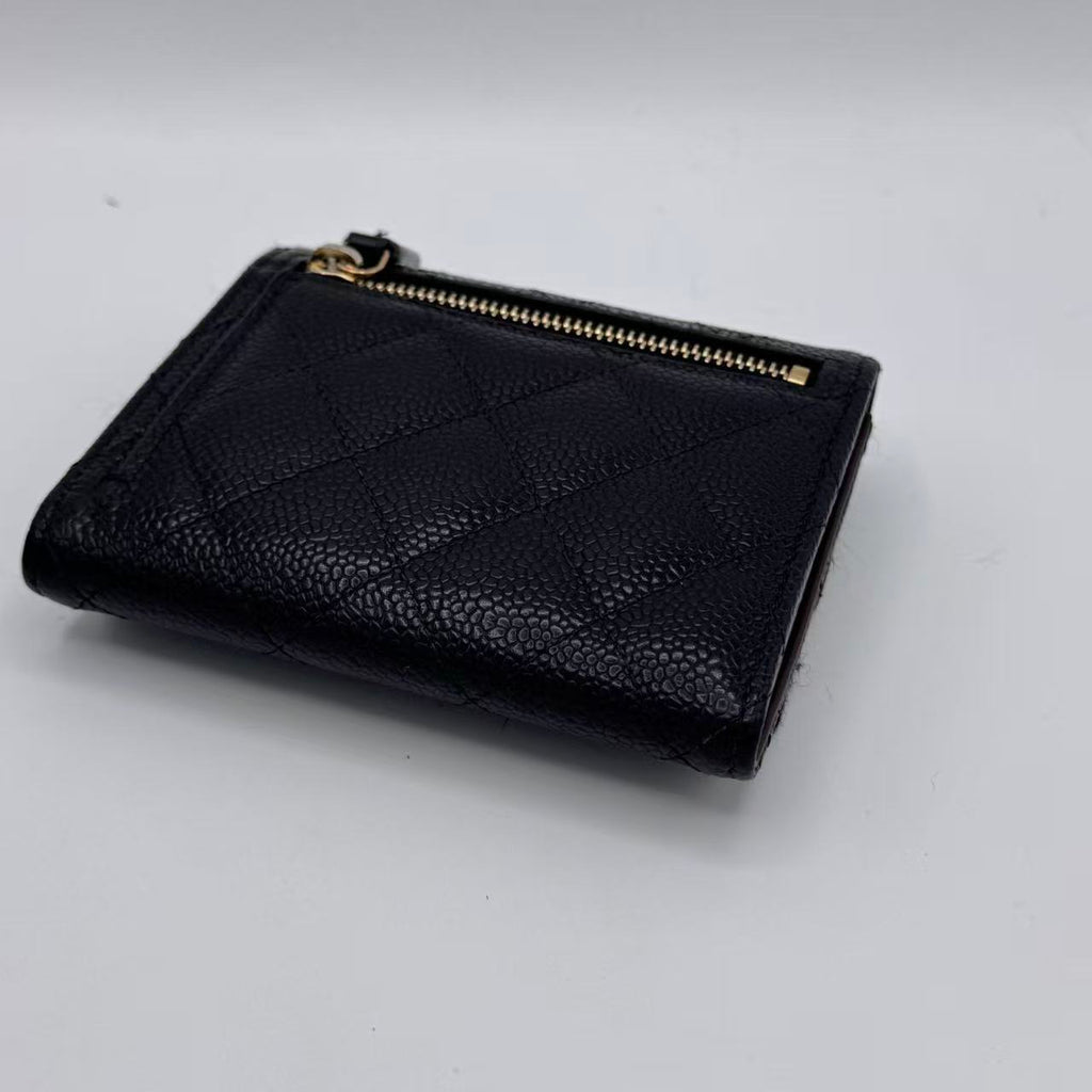 CC Compact Classic Flap Wallet Quilted Caviar