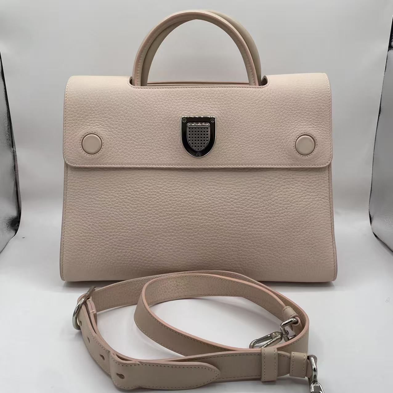 Beige Pebbled Leather Large Diorever Bag