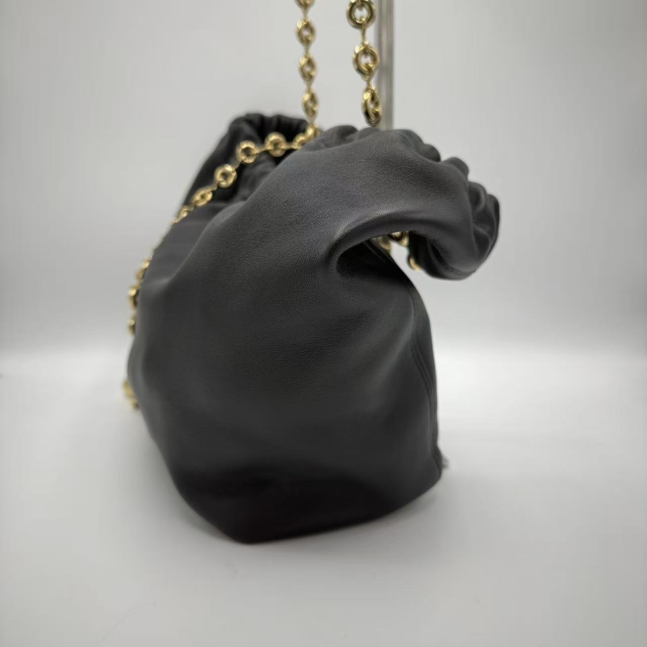 Squeeze Hobo Bag Leather Small