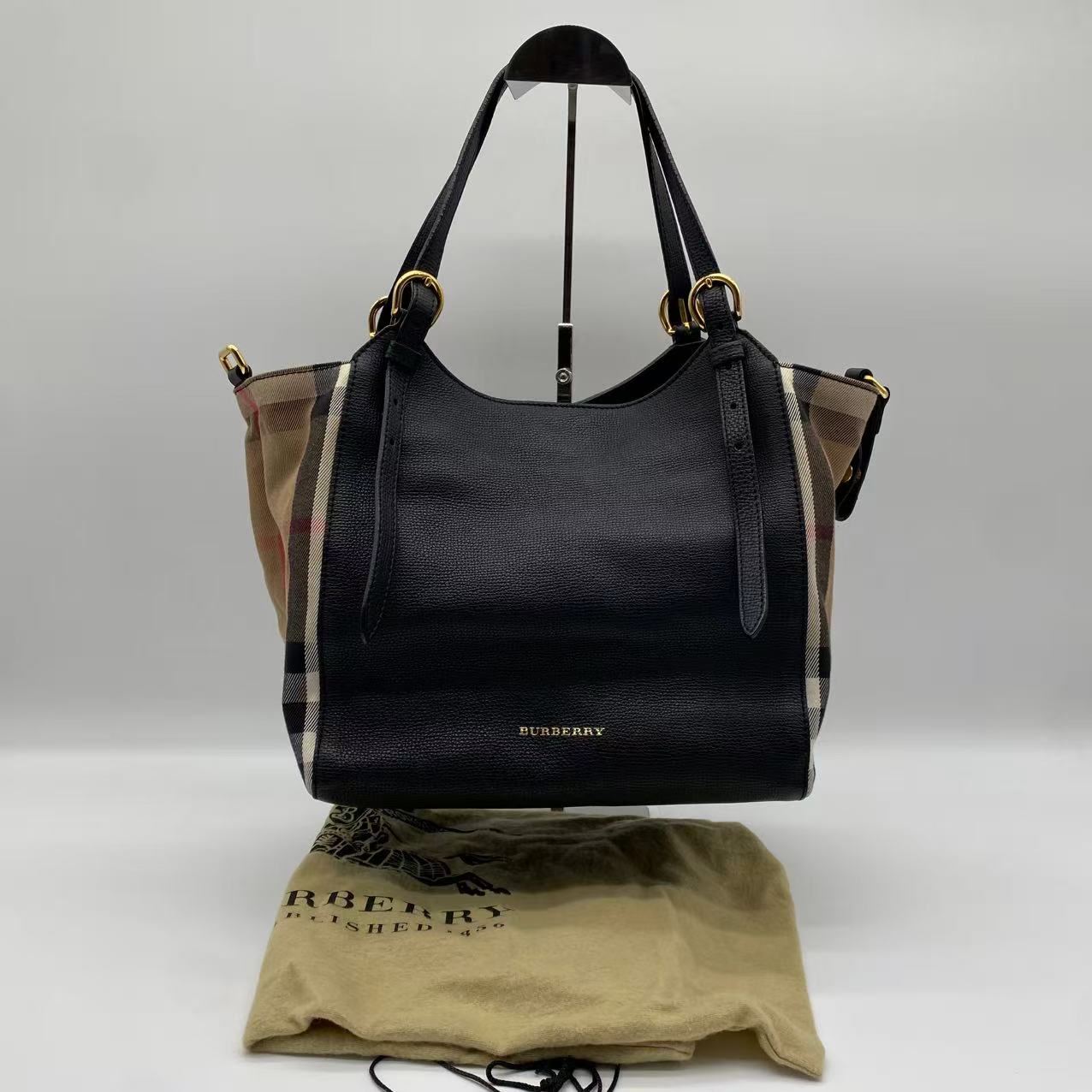 Burberry Grainy Calfskin House Check Small Canterbury Black