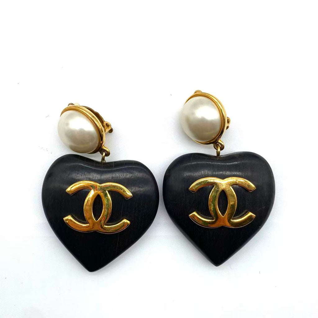CHANEL Vintage Heart Shaped Clip On Earrings