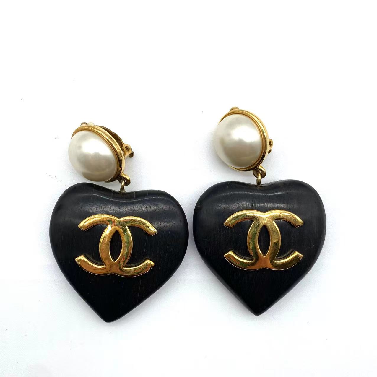 CHANEL Vintage Heart Shaped Clip On Earrings