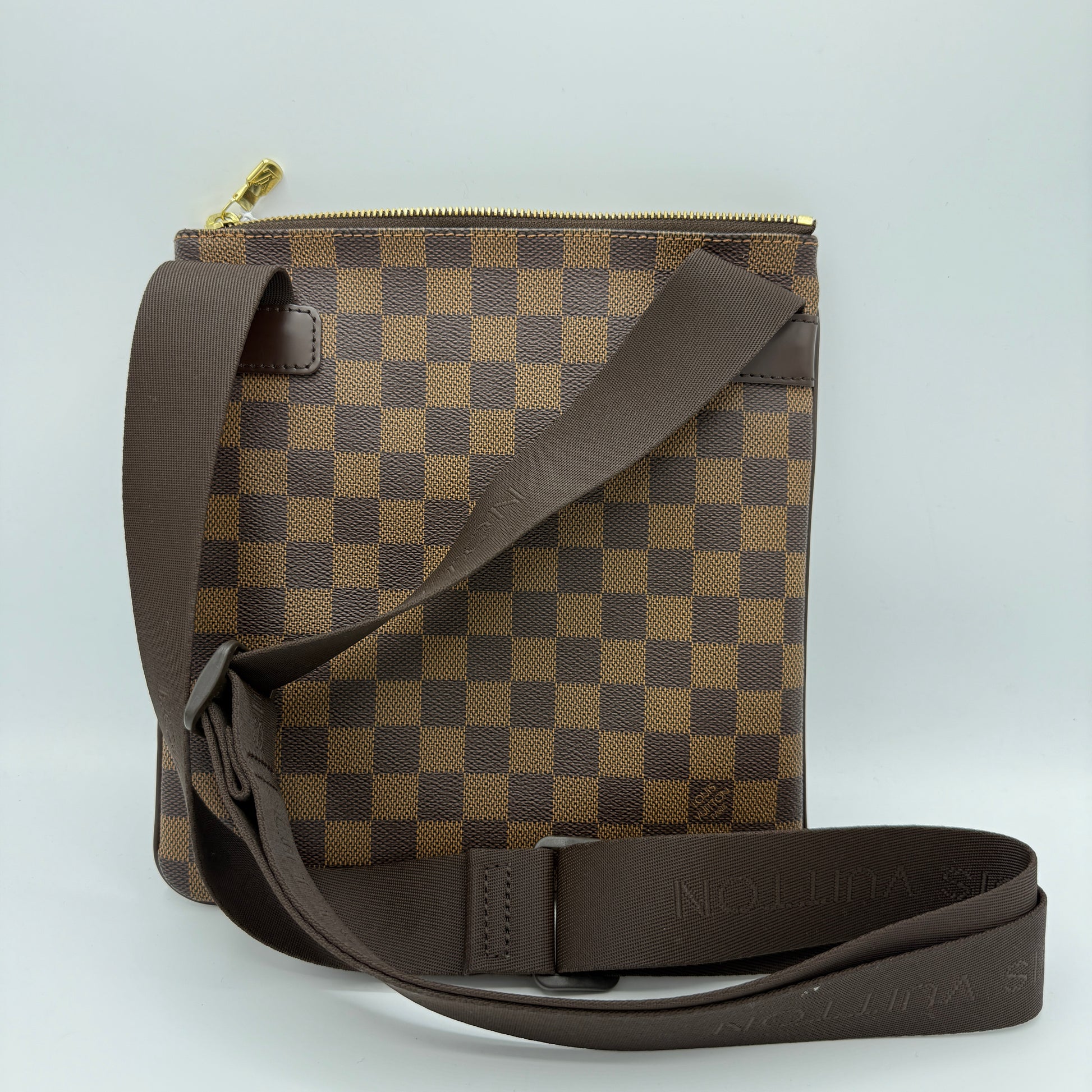 Damier Ebene Pochette Melville