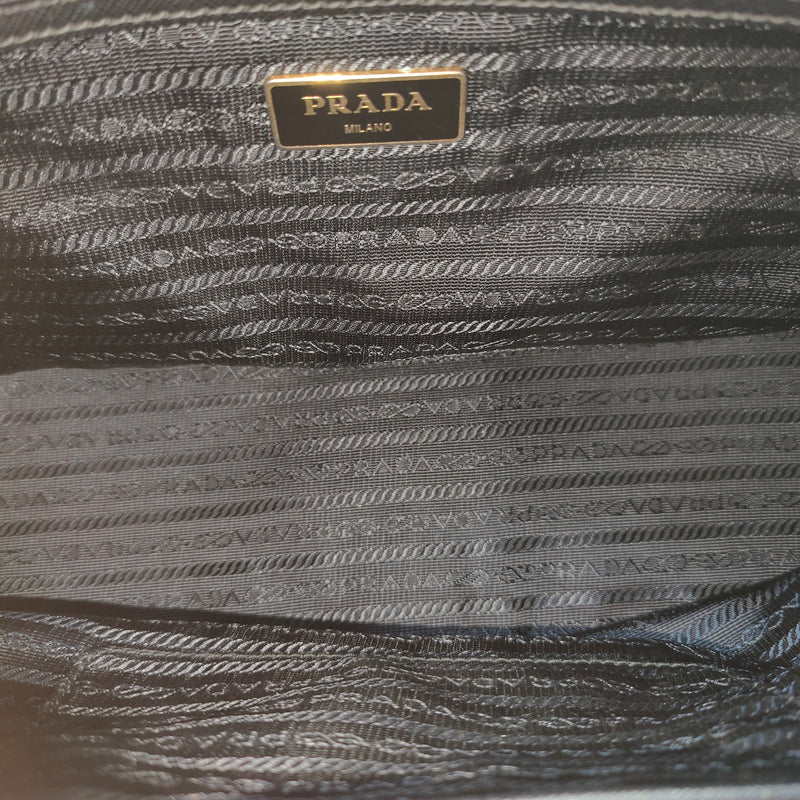 Saffiano Lux Galleria Double Zip Tote