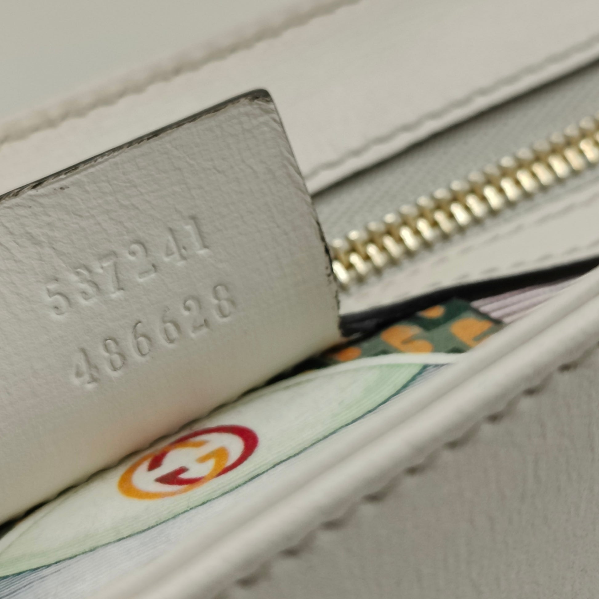 Rajah Chain Shoulder Bag Leather Medium