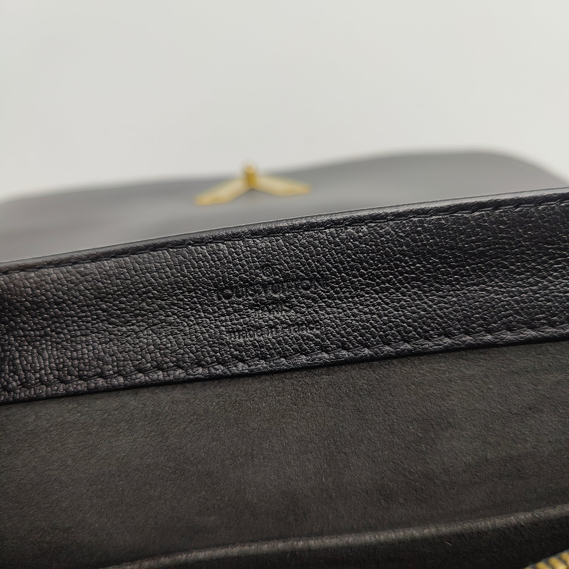 Very One Handle Bag Monogram Leather