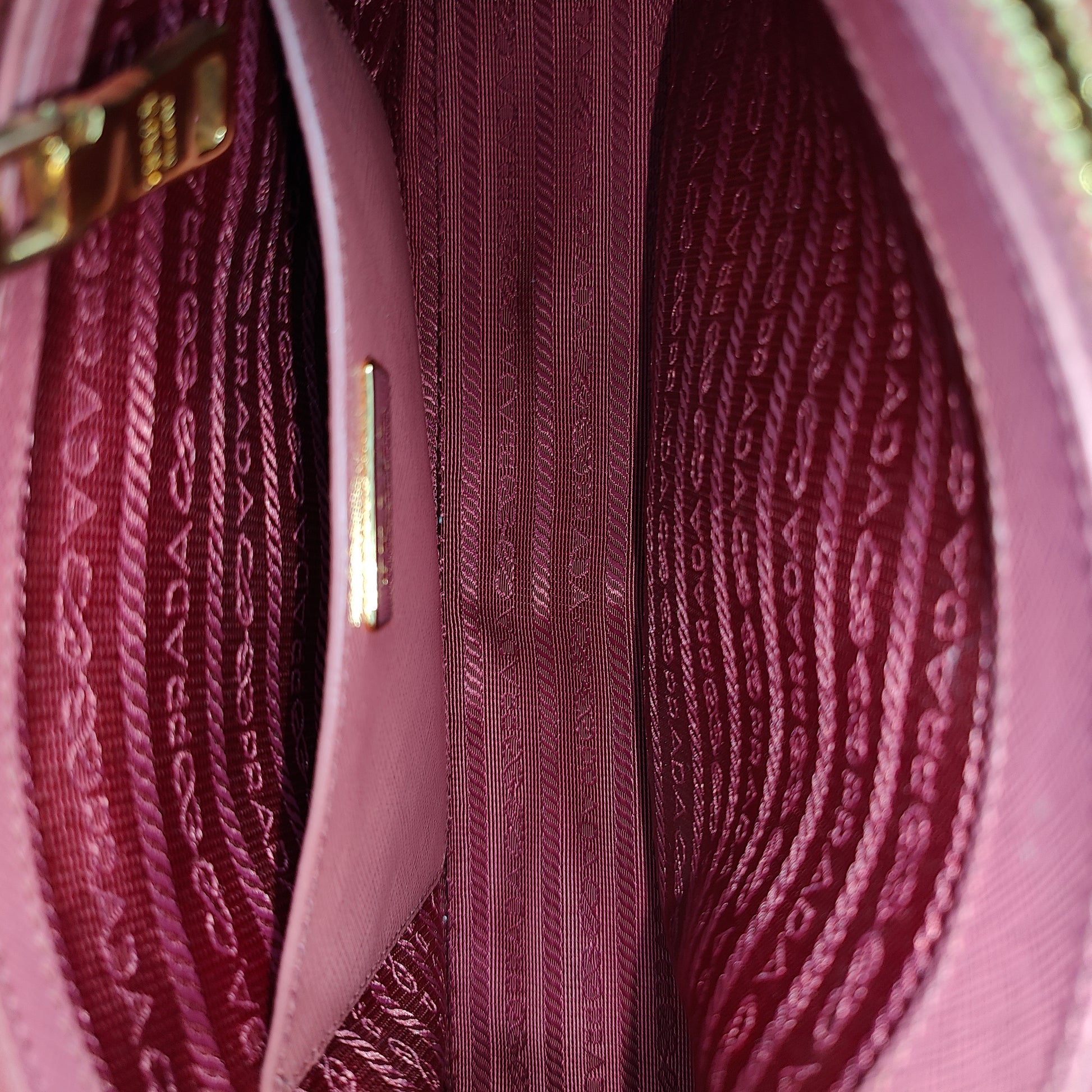 Open Promenade Bag Saffiano Leather Medium