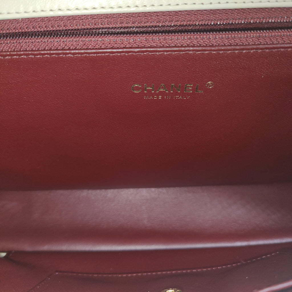 Coco Envelope Flap Bag Chevron Leather Large