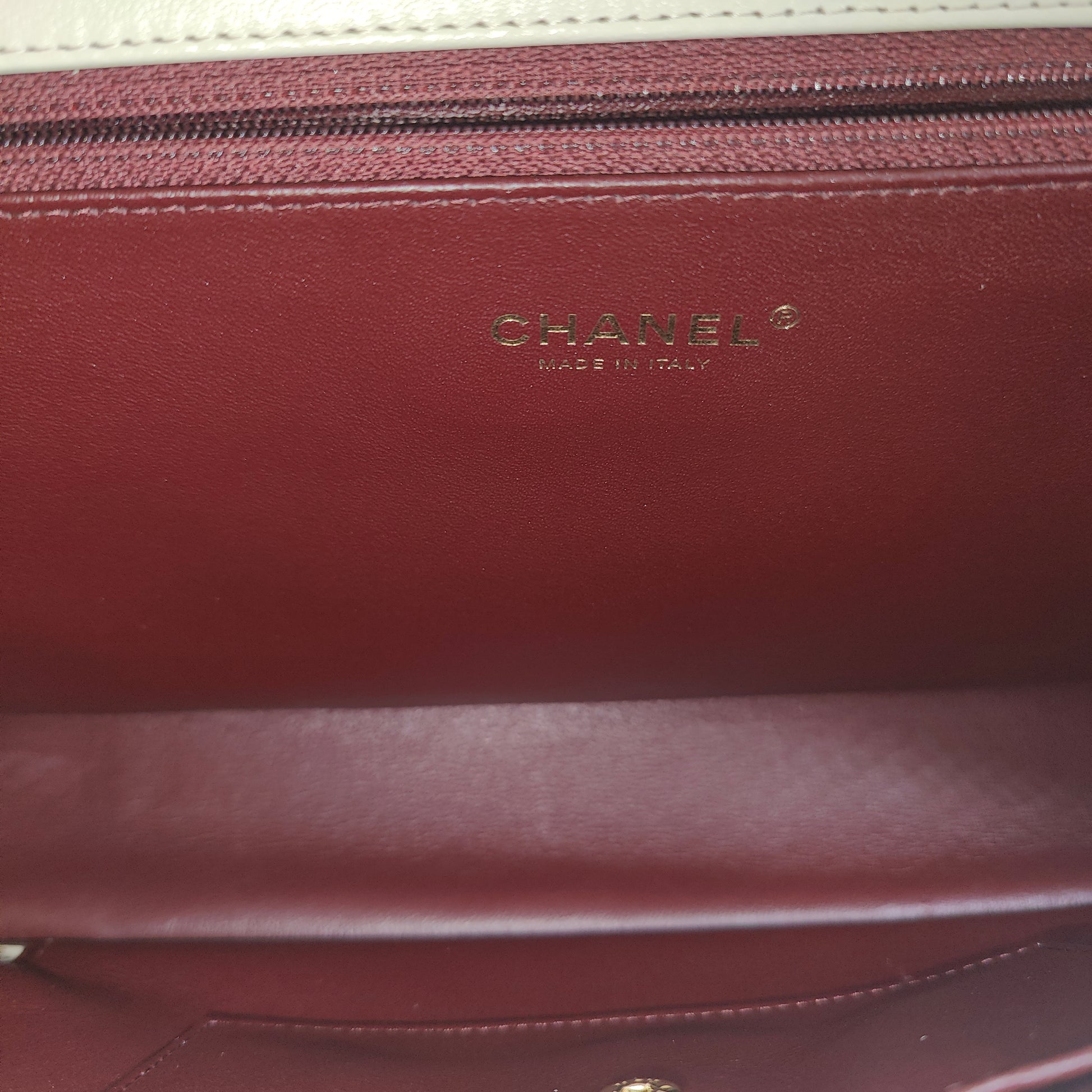 Coco Envelope Flap Bag Chevron Leather Large