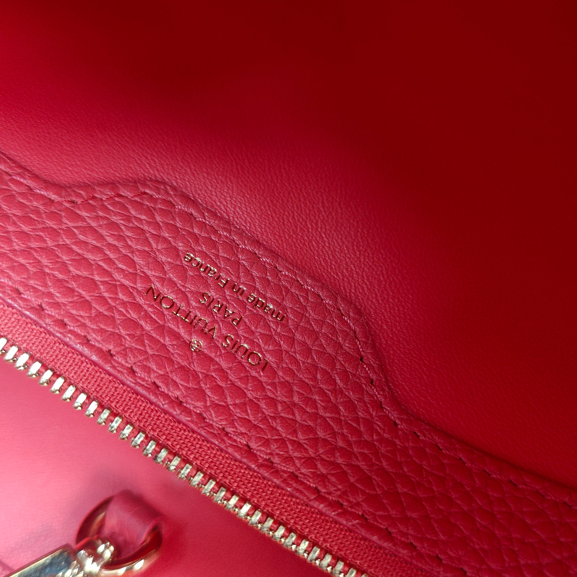 Capucines Bag Leather MM