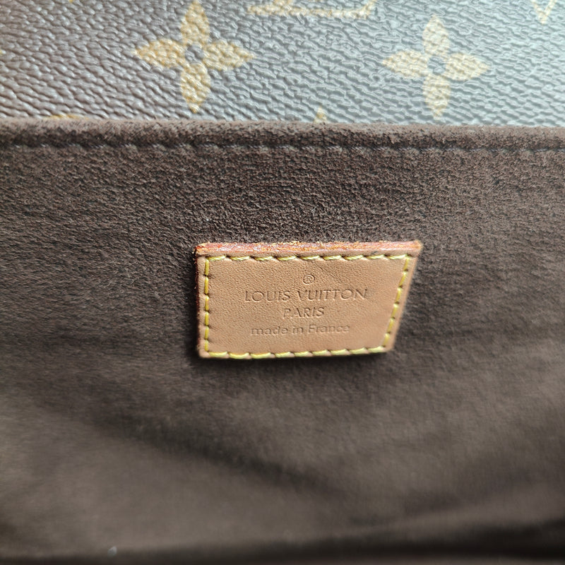 Monogram Pochette Metis