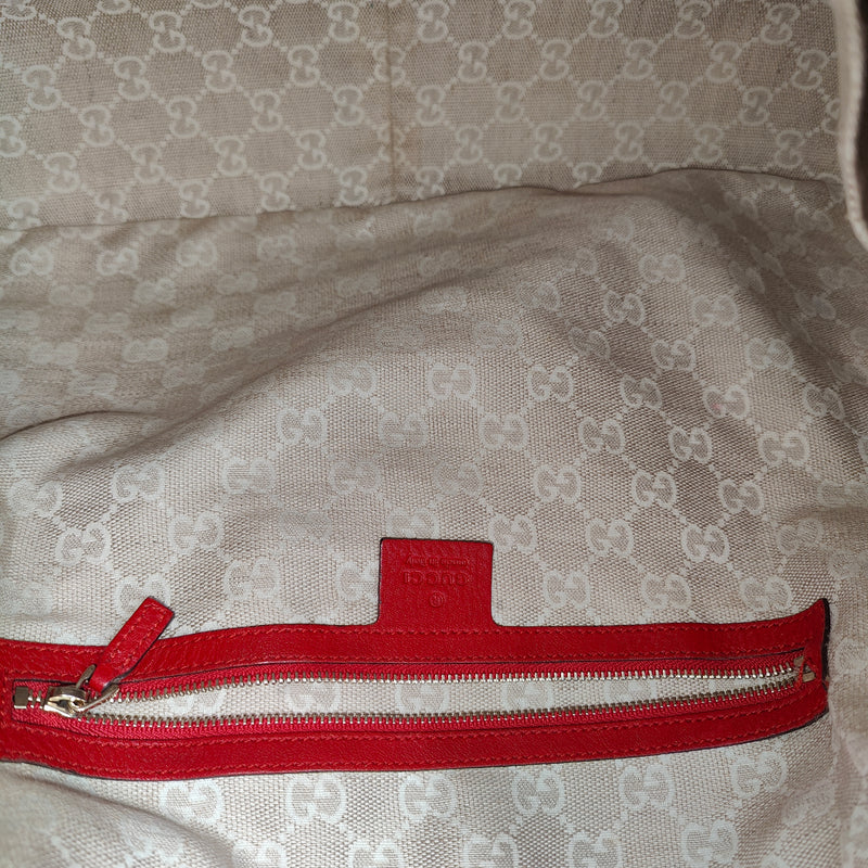 Pebbled Calfskin Medium Diana Bamboo Shoulder Bag Red