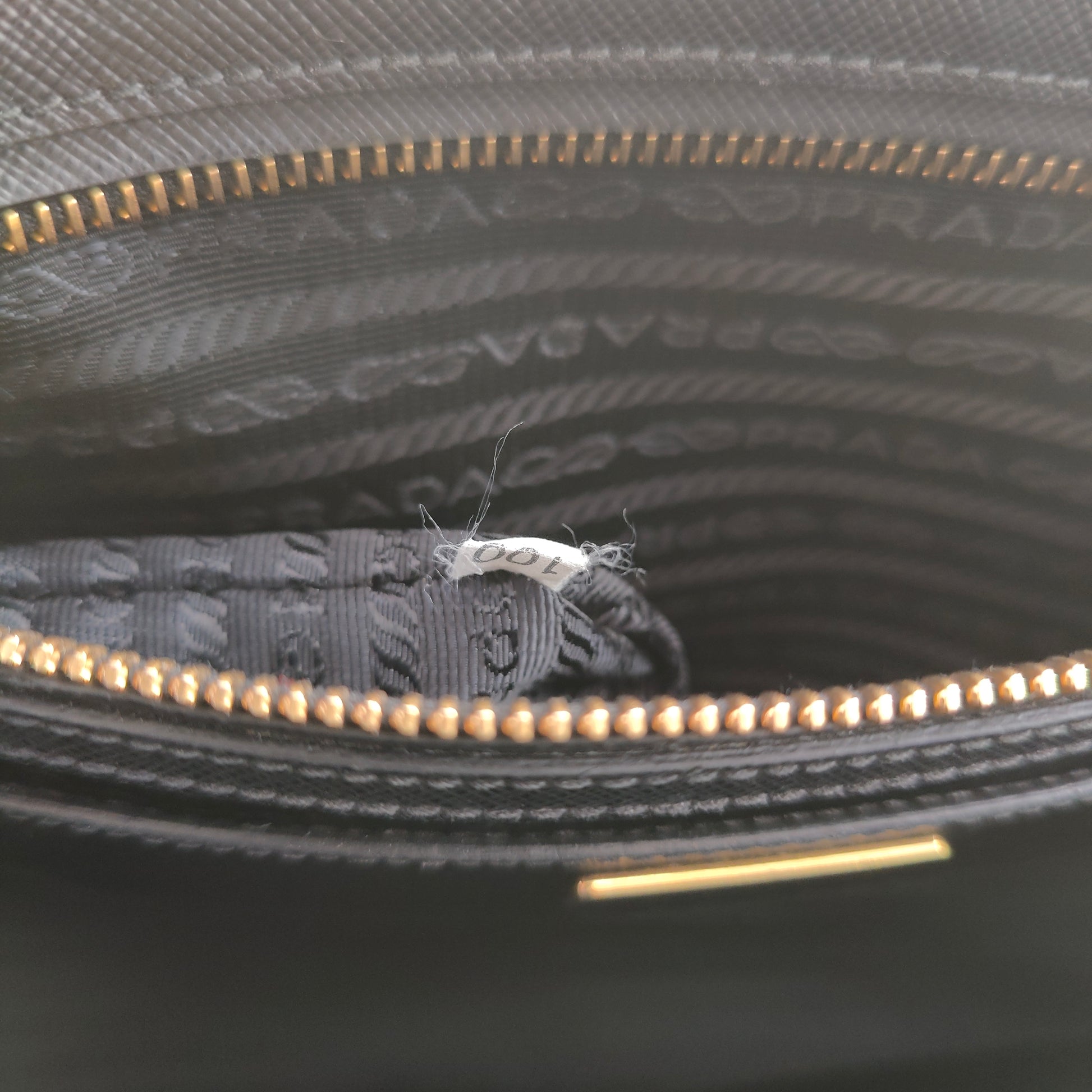 Galleria Double Zip Tote Saffiano Leather Large