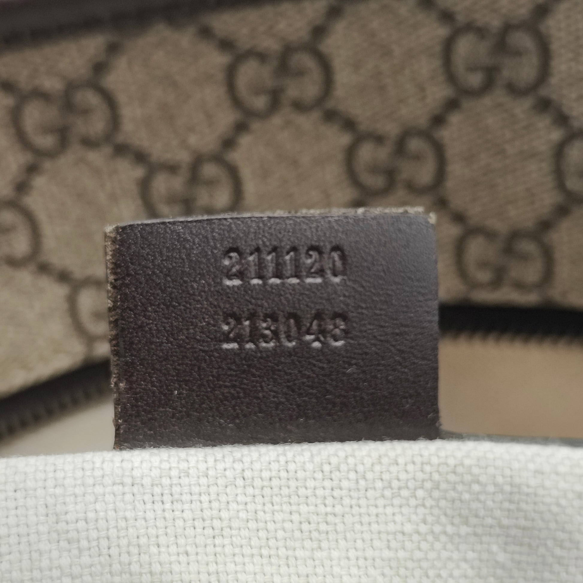 Plus Tote GG Coated Canvas Medium