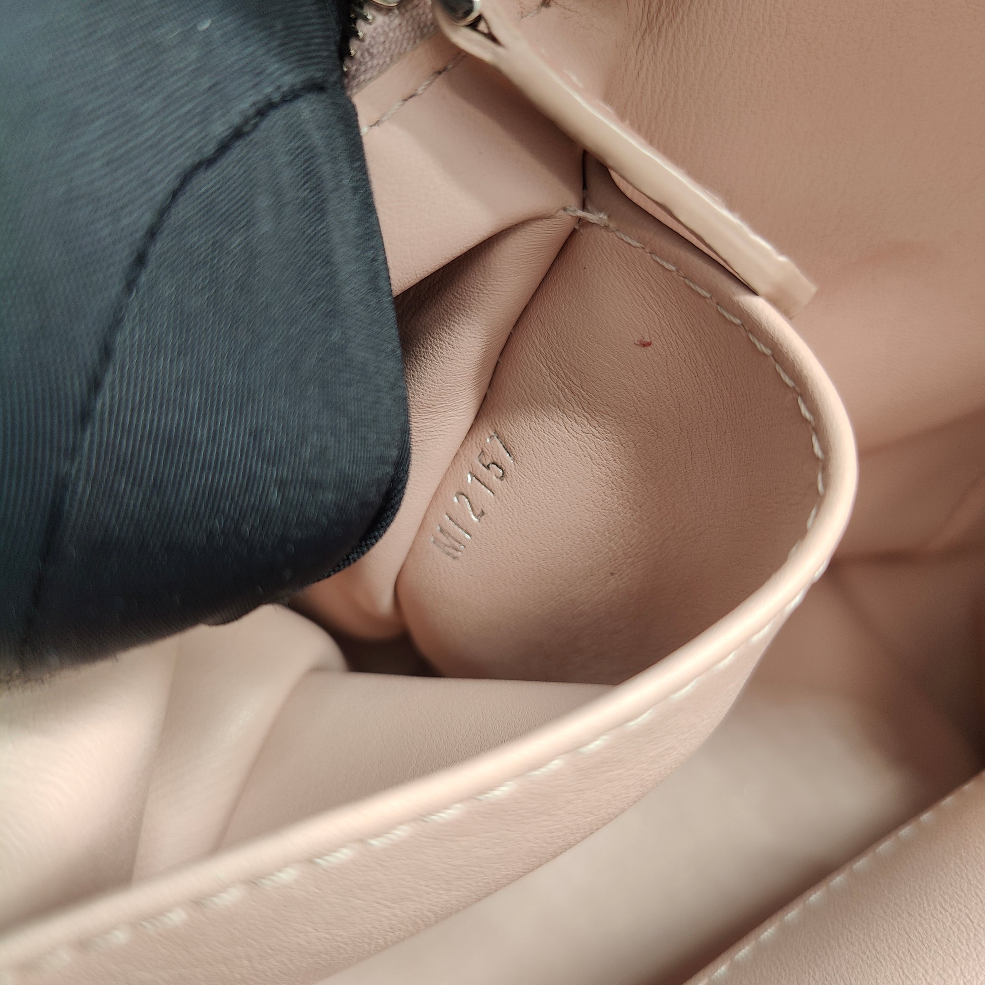 Pernelle Handbag Taurillon Leather