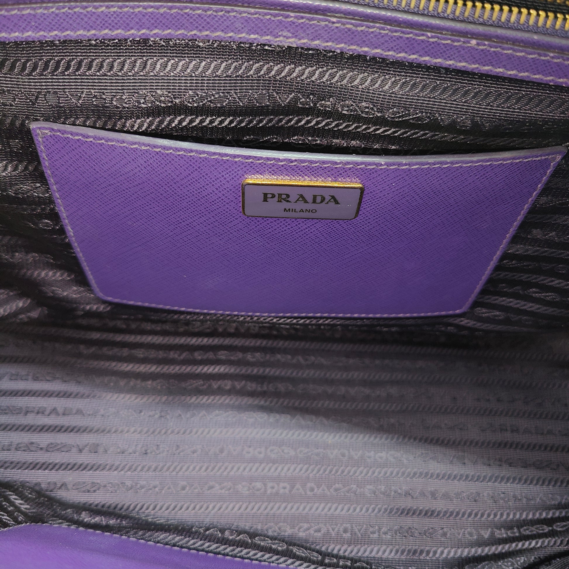 Galleria Double Zip Tote Saffiano Leather Medium