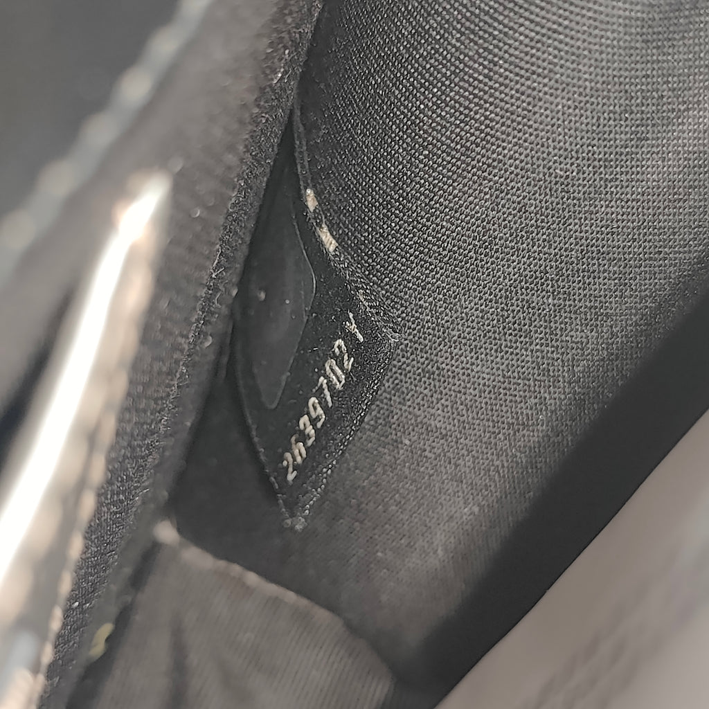 Serpenti Forever Wallet on Chain Patent