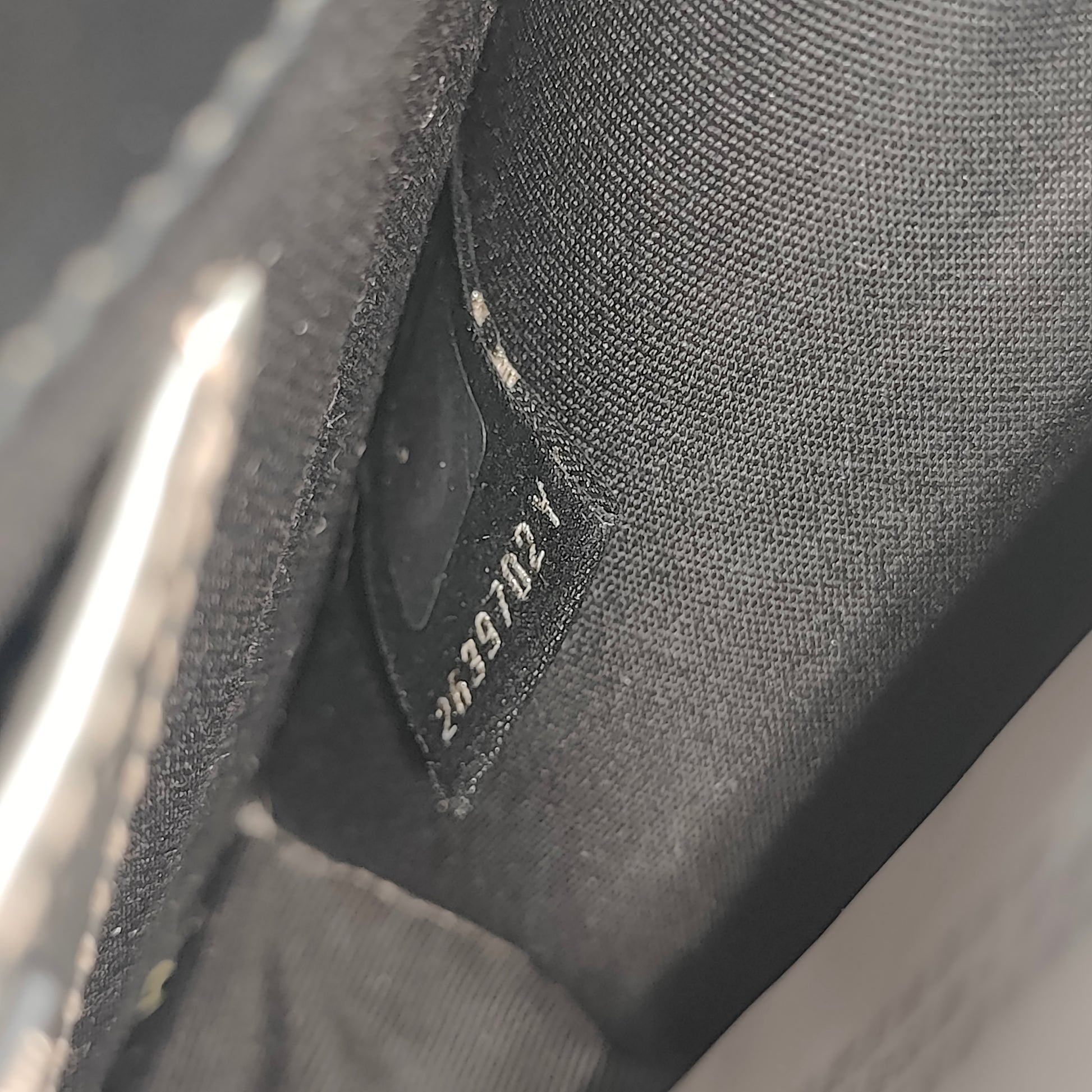 Serpenti Forever Wallet on Chain Patent