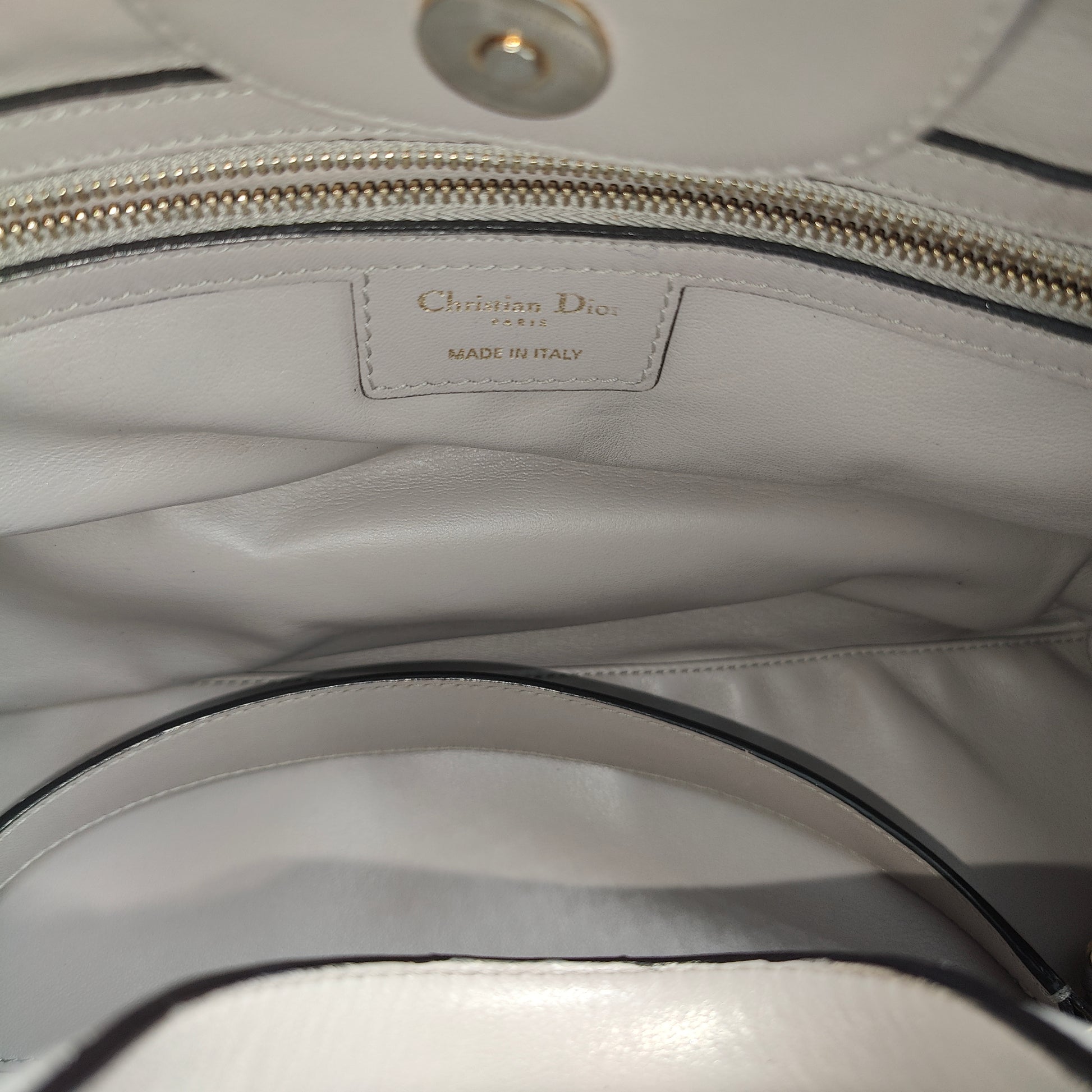 Delices Tote Cannage Quilt Leather