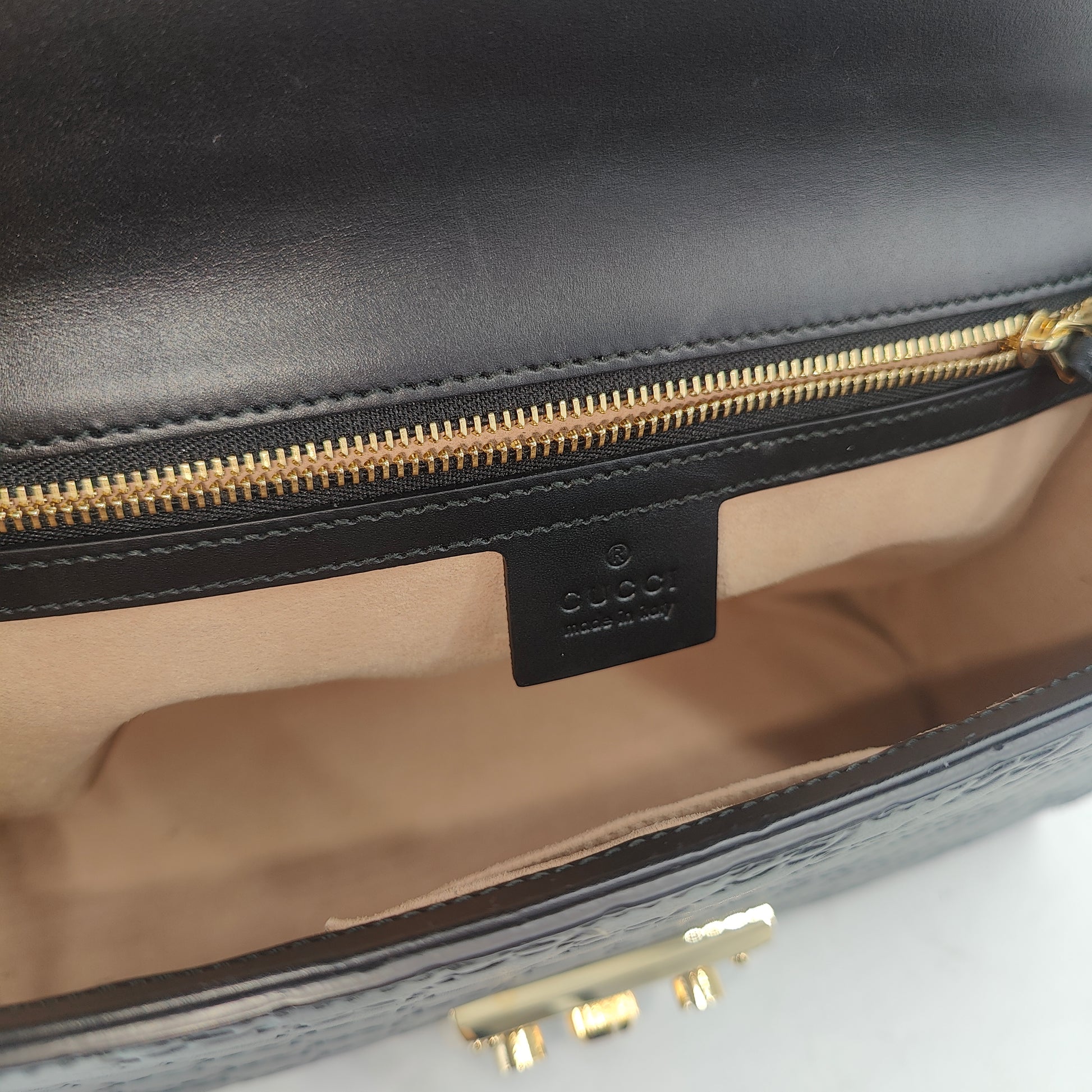Padlock Shoulder Bag Guccissima Leather Medium