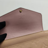 Sarah Wallet NM Monogram Vernis