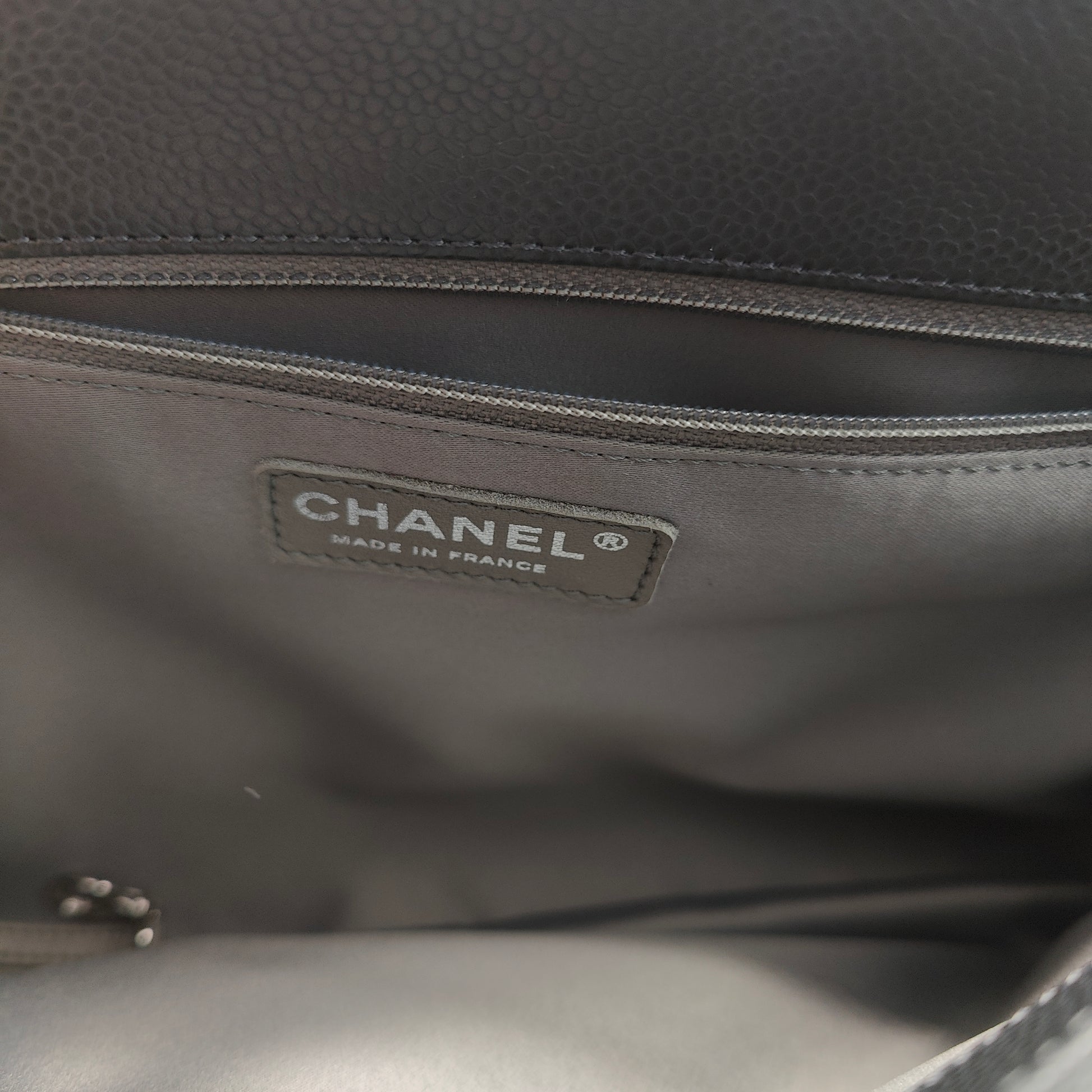 Grand Shopping Tote Quilted Caviar for alma