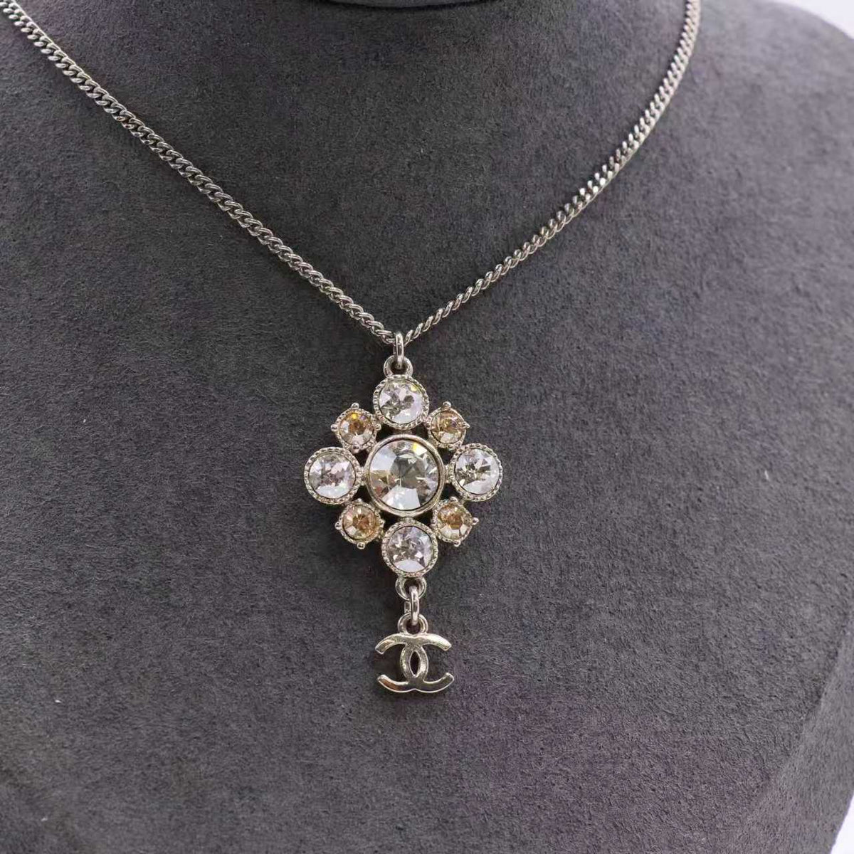 Chanel Strass CC Pendant Necklace Twins LDZ1264