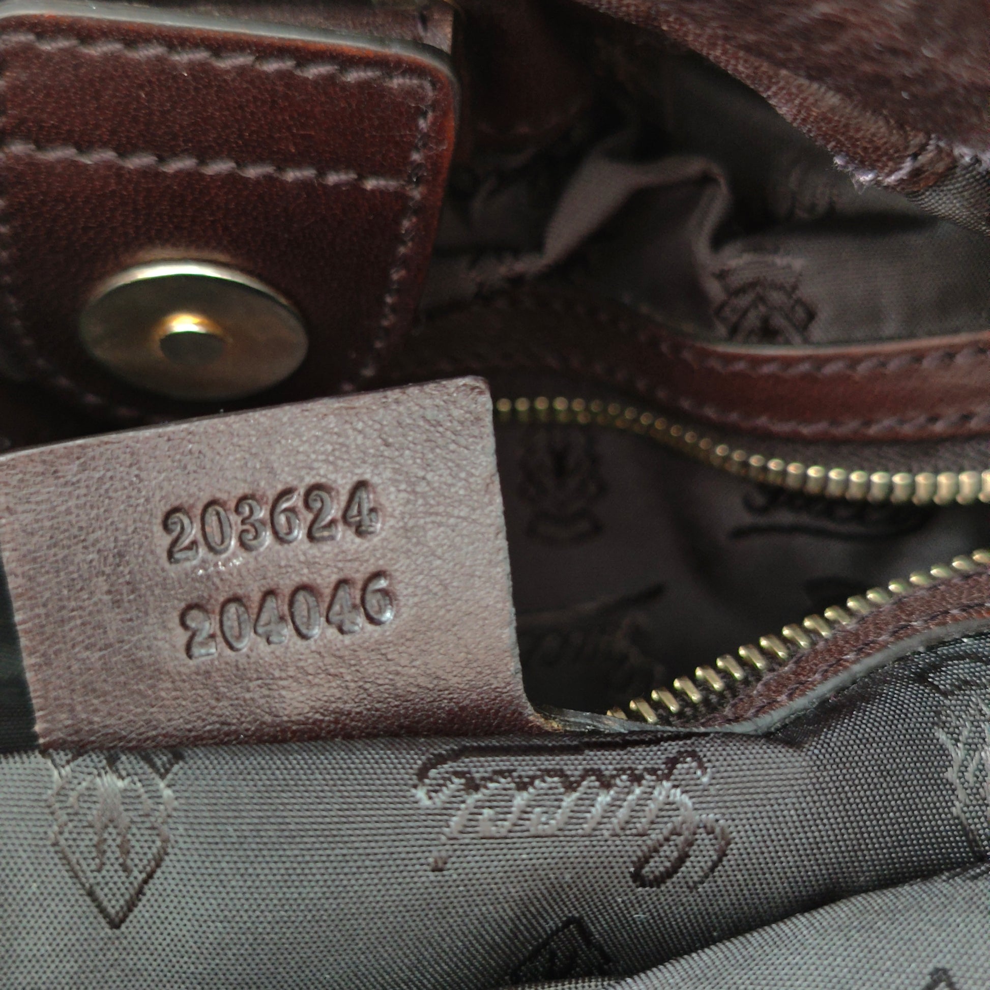 Pelham Shoulder Bag Studded GG Leather Medium