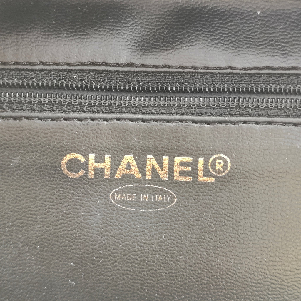 Caviar Timeless CC Vanity Case Black