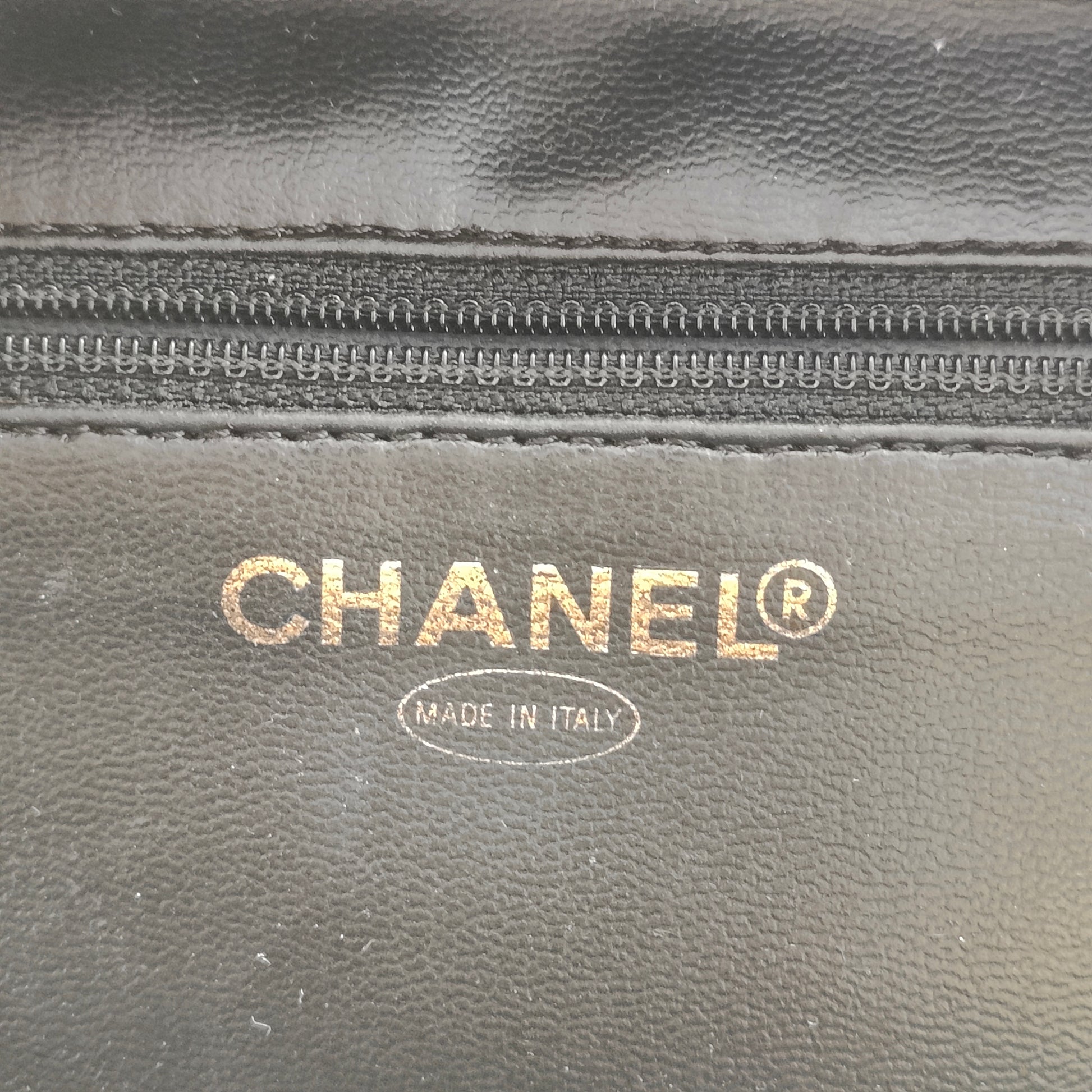 Caviar Timeless CC Vanity Case Black