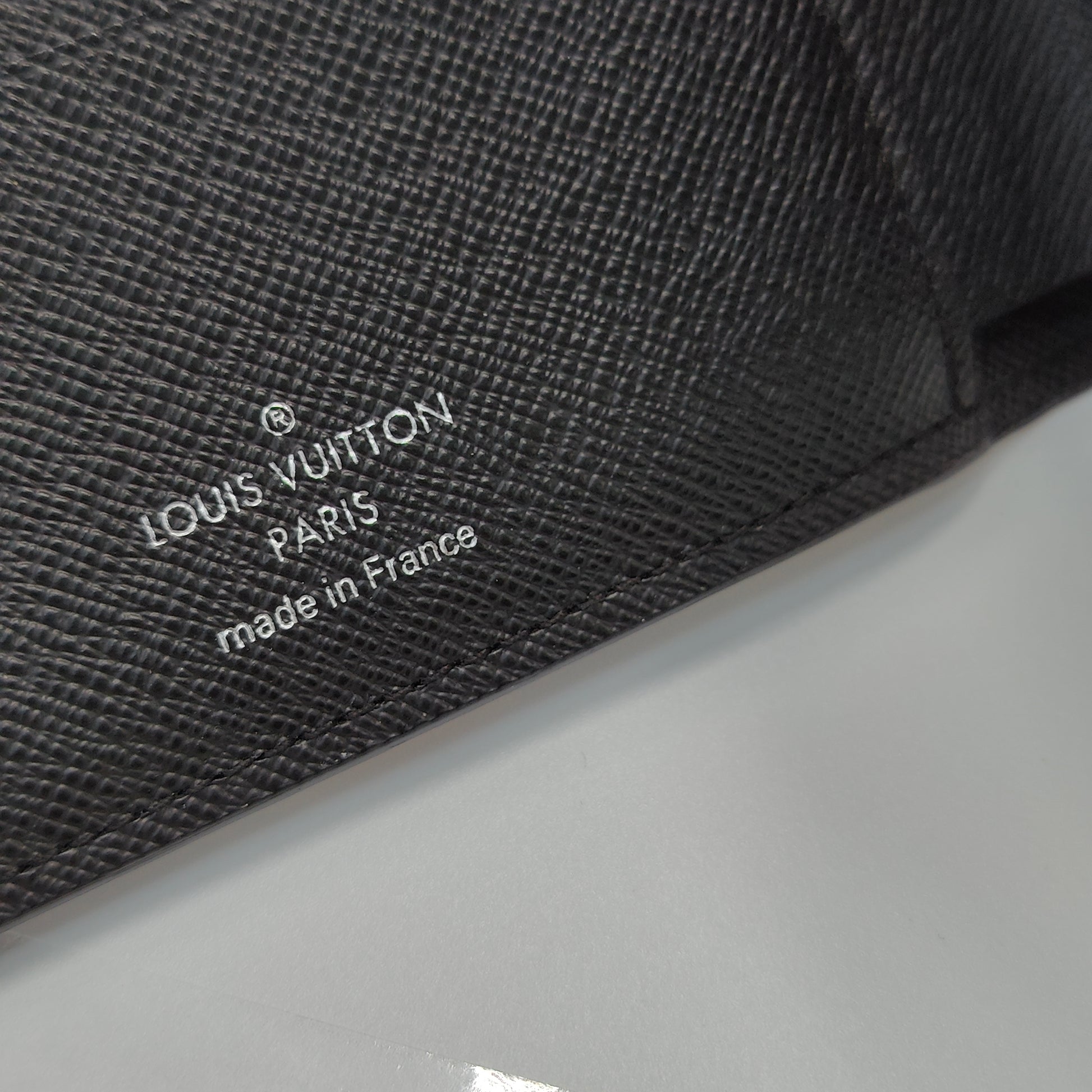 Slender Wallet Limited Edition Damier Graphite