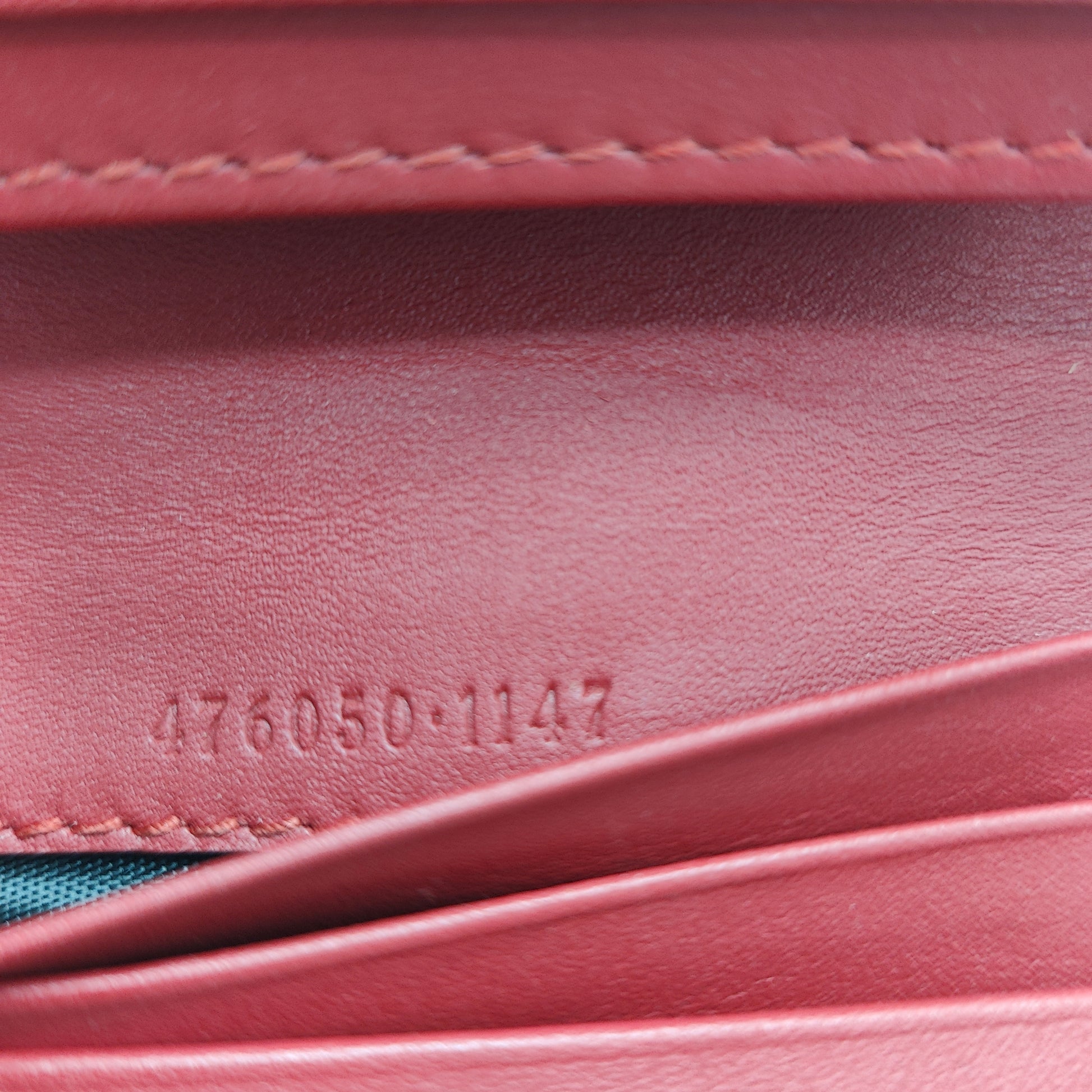 Cherries Flap Card Case Guccissima Leather