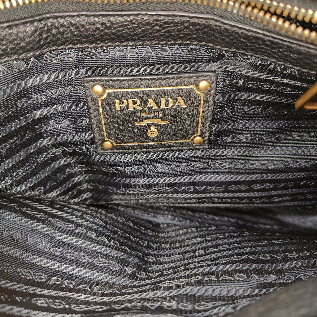Nero Black Vitello Phenix Leather Tote Bag