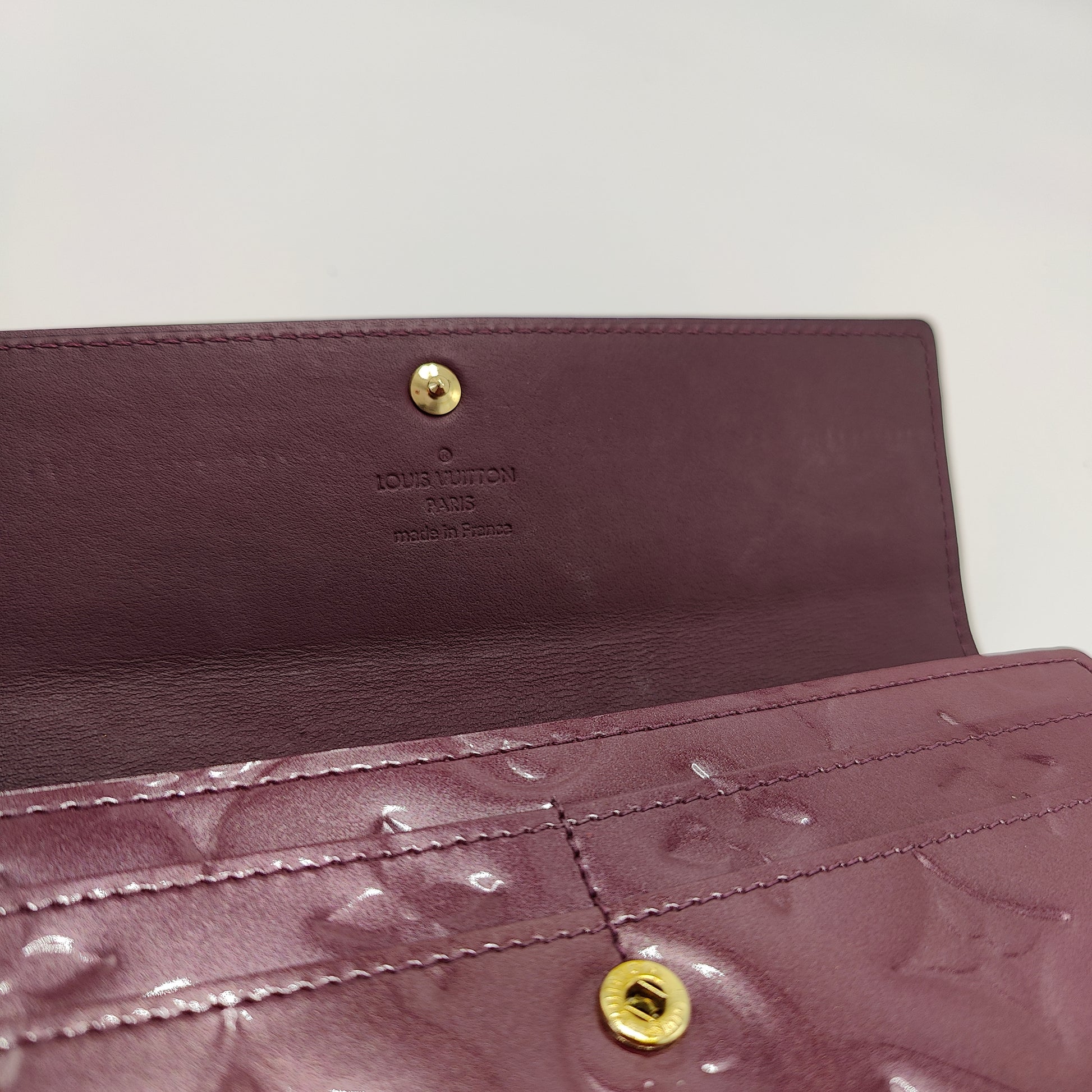 Sarah Wallet Monogram Vernis Compact