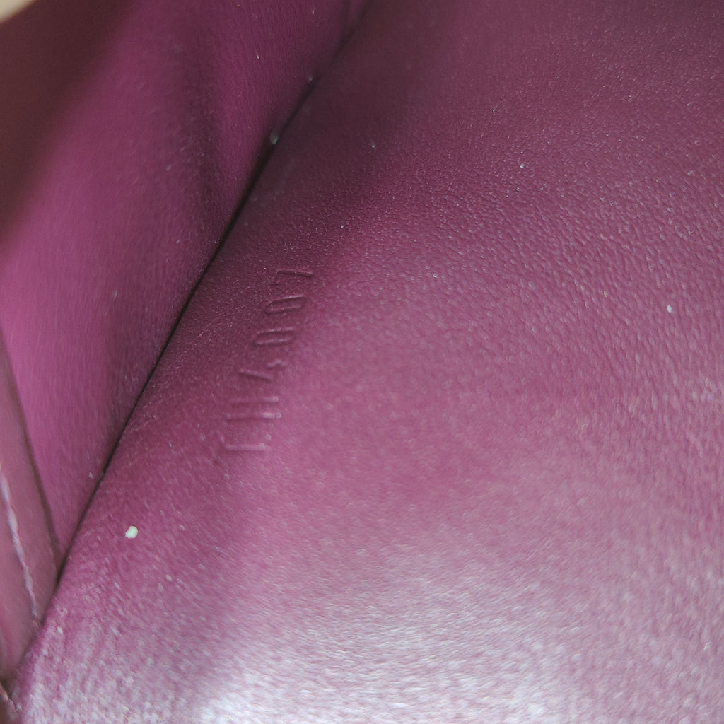 Sarah Wallet Monogram Vernis Compact