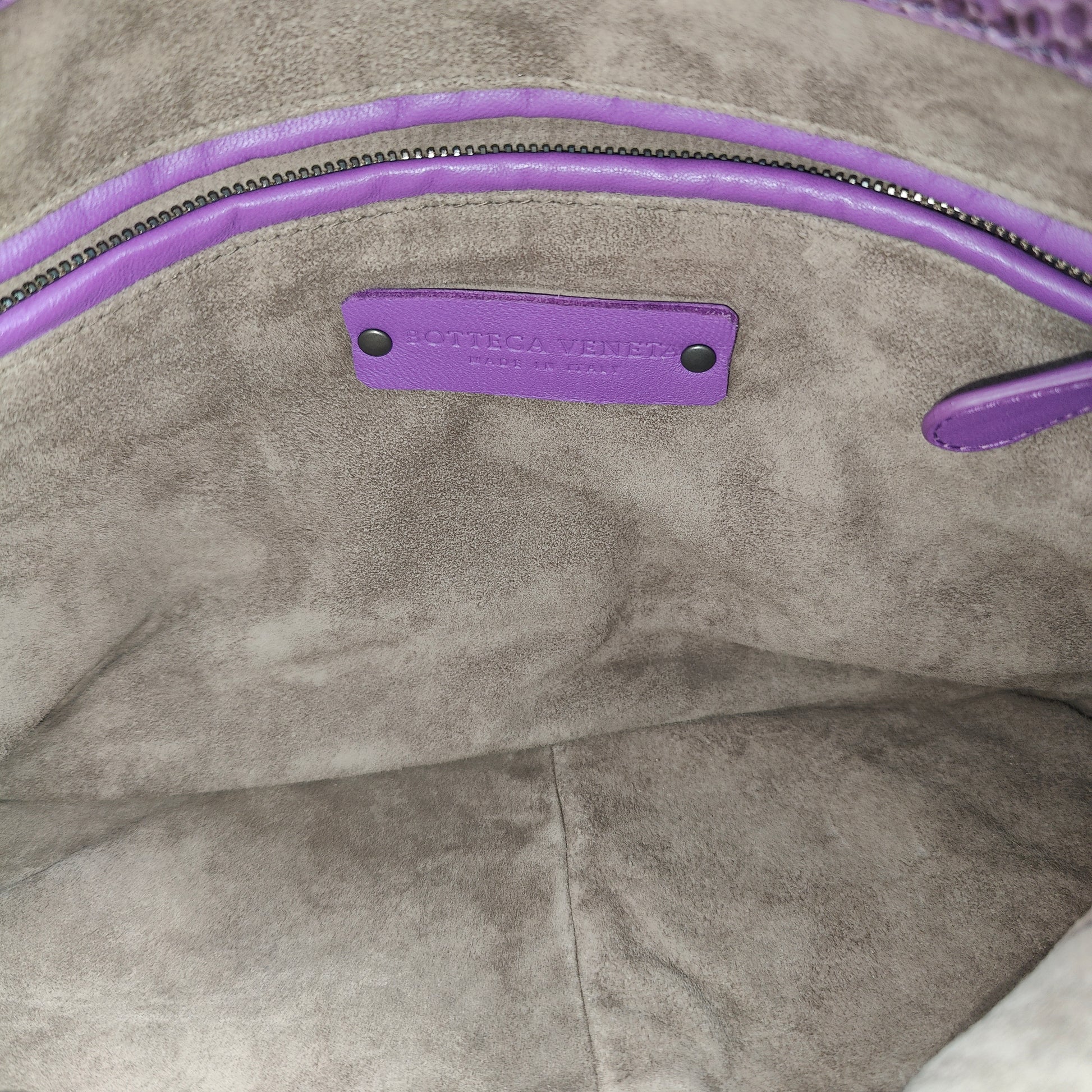 Olimpia Shoulder Bag Intrecciato Nappa Medium