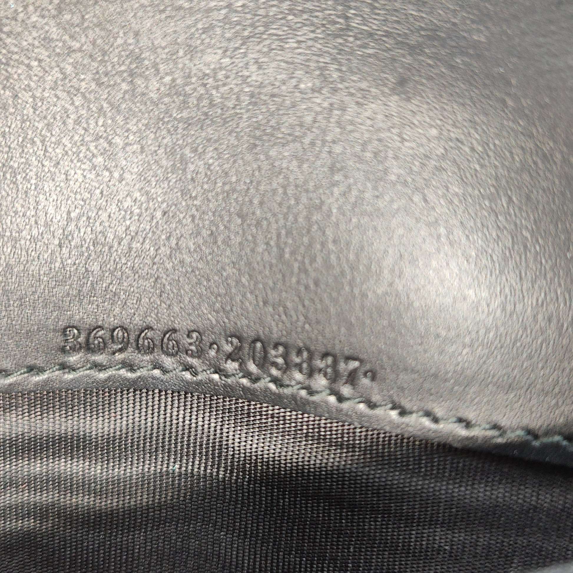 Icon Continental Wallet Guccissima Leather